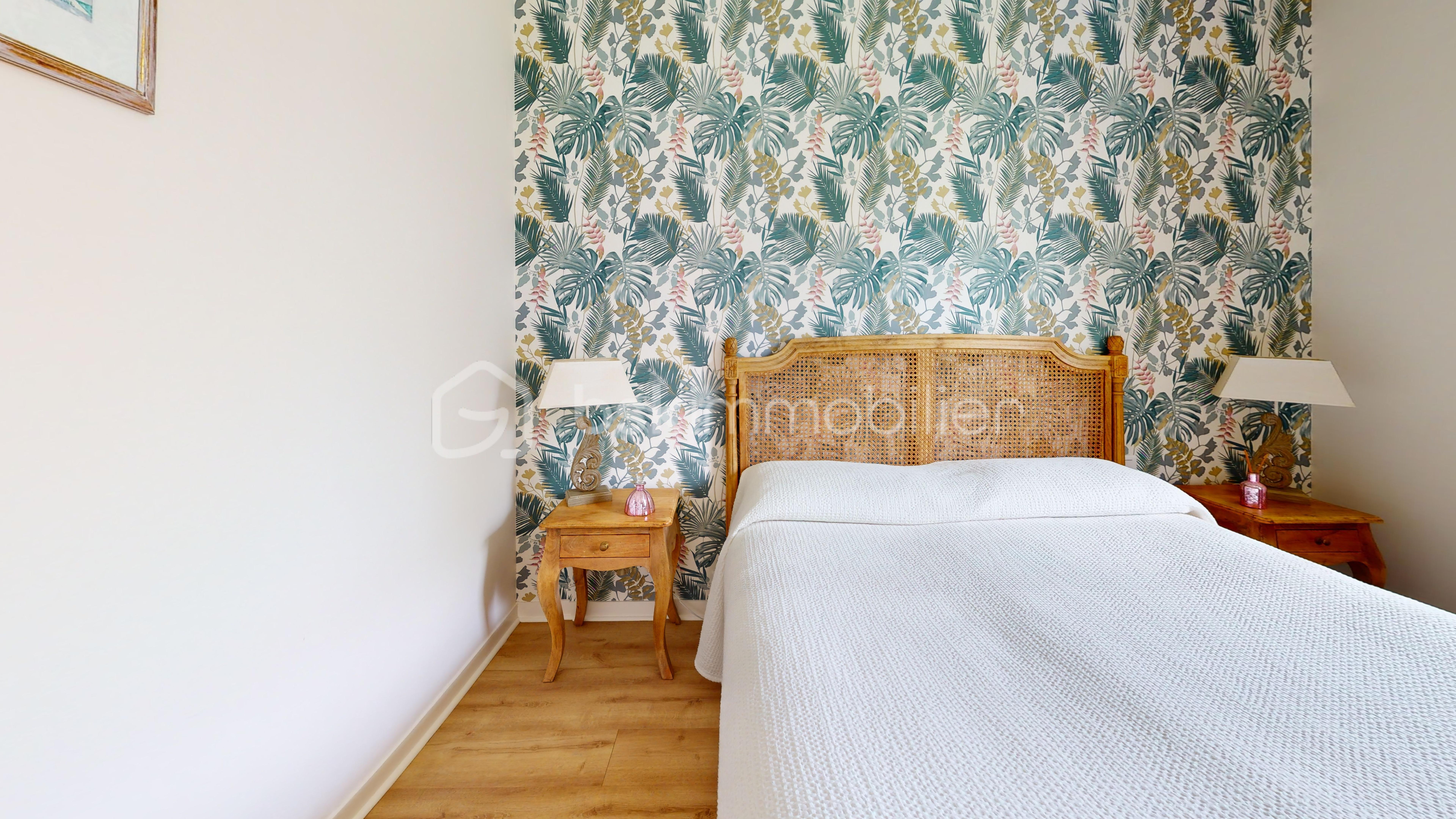 La-Morine-Bedroom 4.jpg