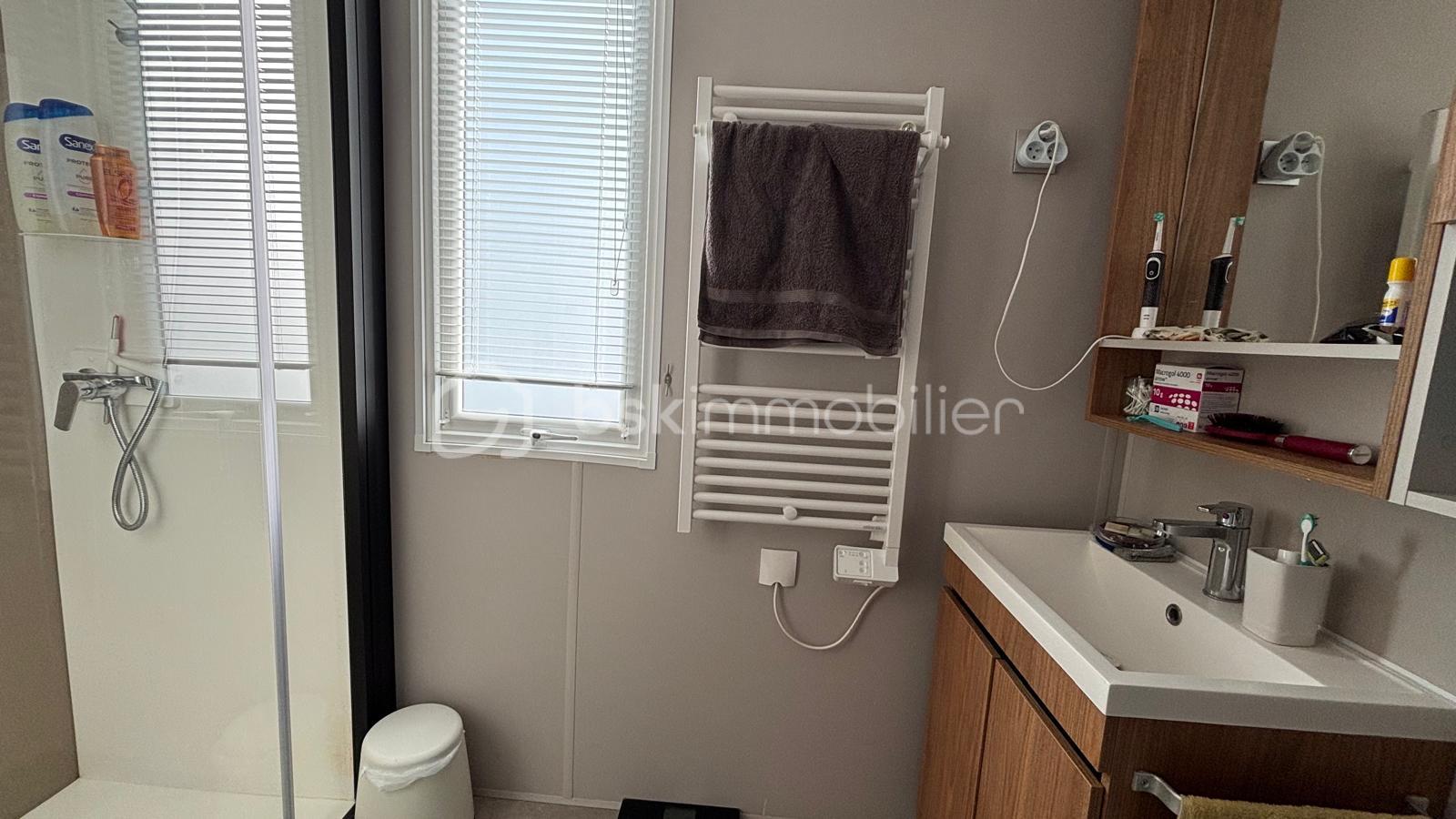 Maison de loisirs de 43 m² - IMG-20251007-WA0004.jpg