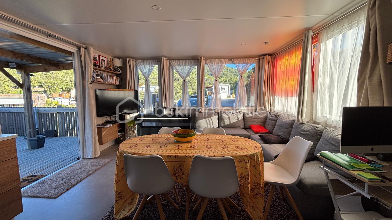 Maison de loisirs de 43 m² - IMG-20251007-WA0010.jpg