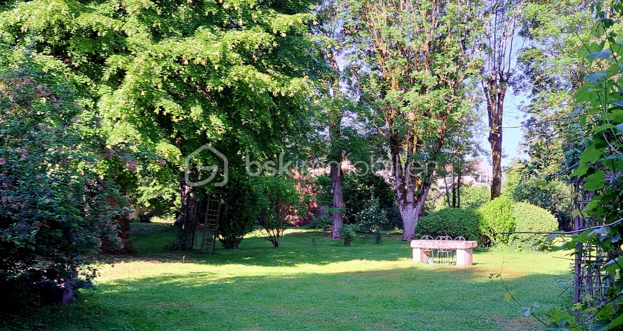 table parc a droite .jpeg