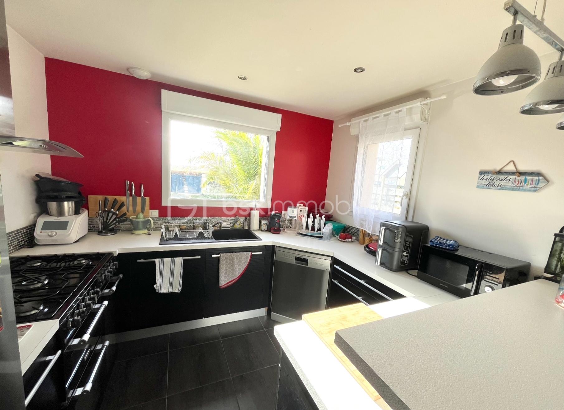 Maison traditionnelle de 83 m² - Screenshot_20251028_142651_Messages.jpg