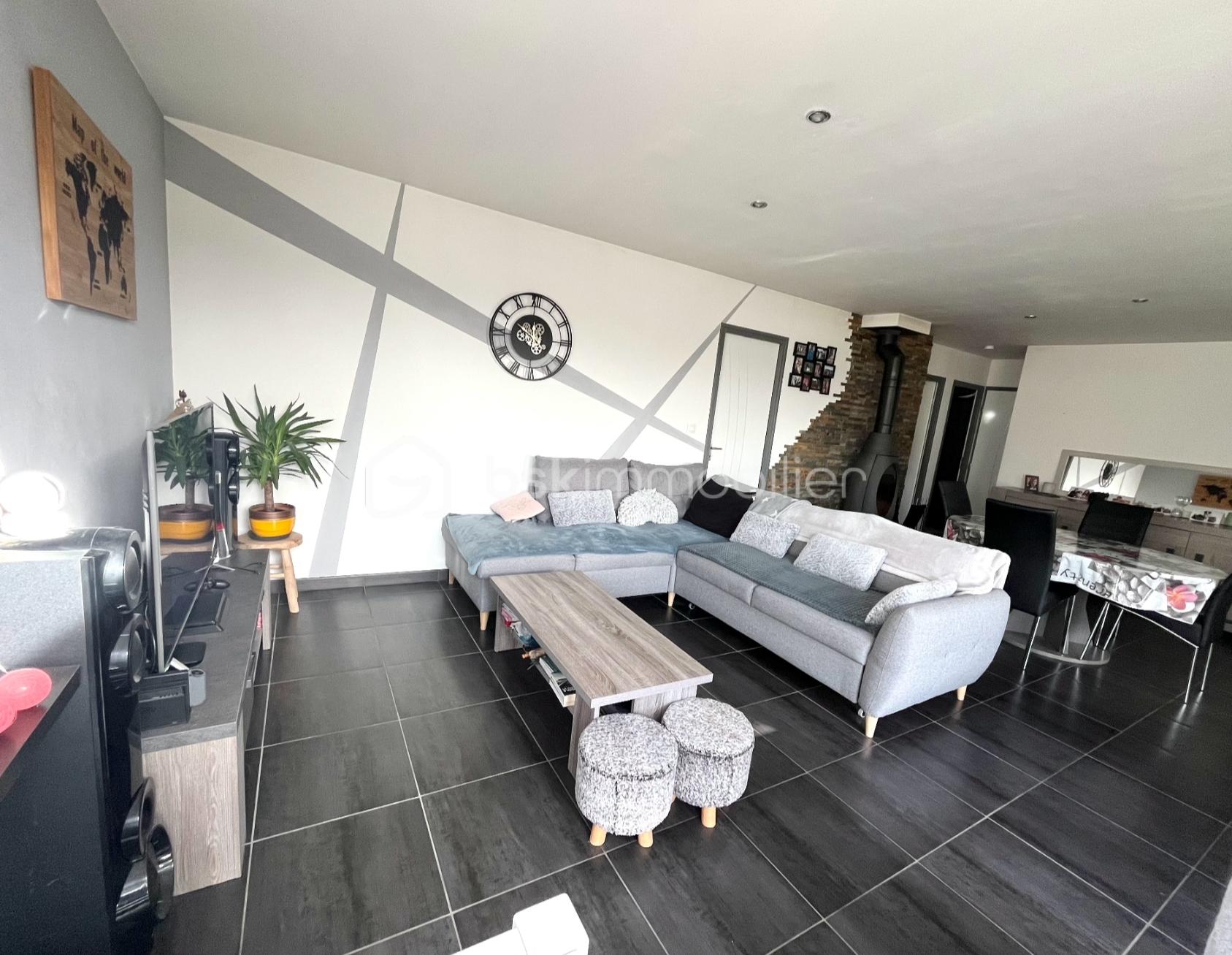 Maison traditionnelle de 83 m² - Screenshot_20251028_142640_Messages.jpg