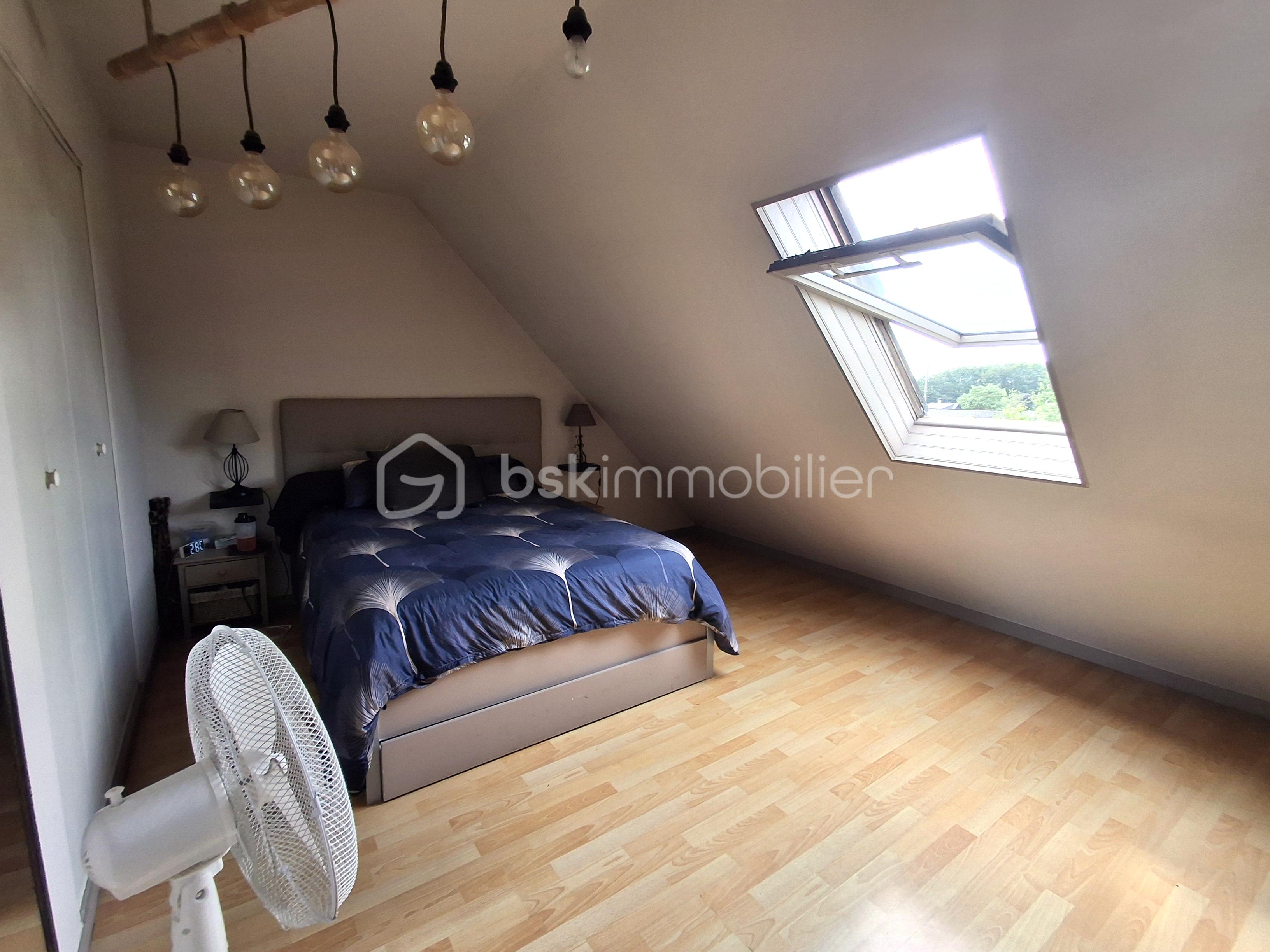 CHAMBRE BLEUE PAYSAGE RETOUCHEE.png