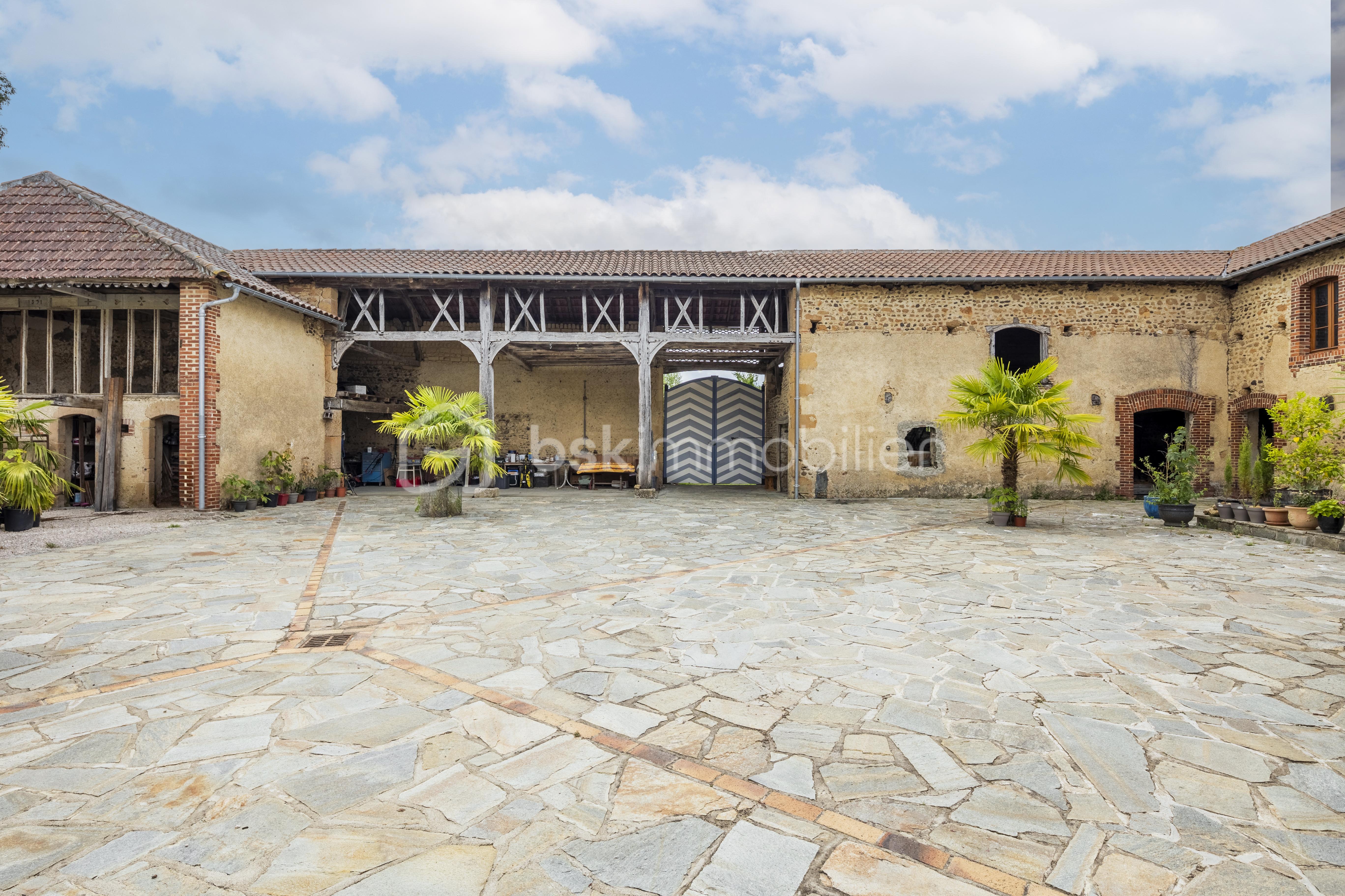 Bastide de 400,85 m² - 23test.jpg