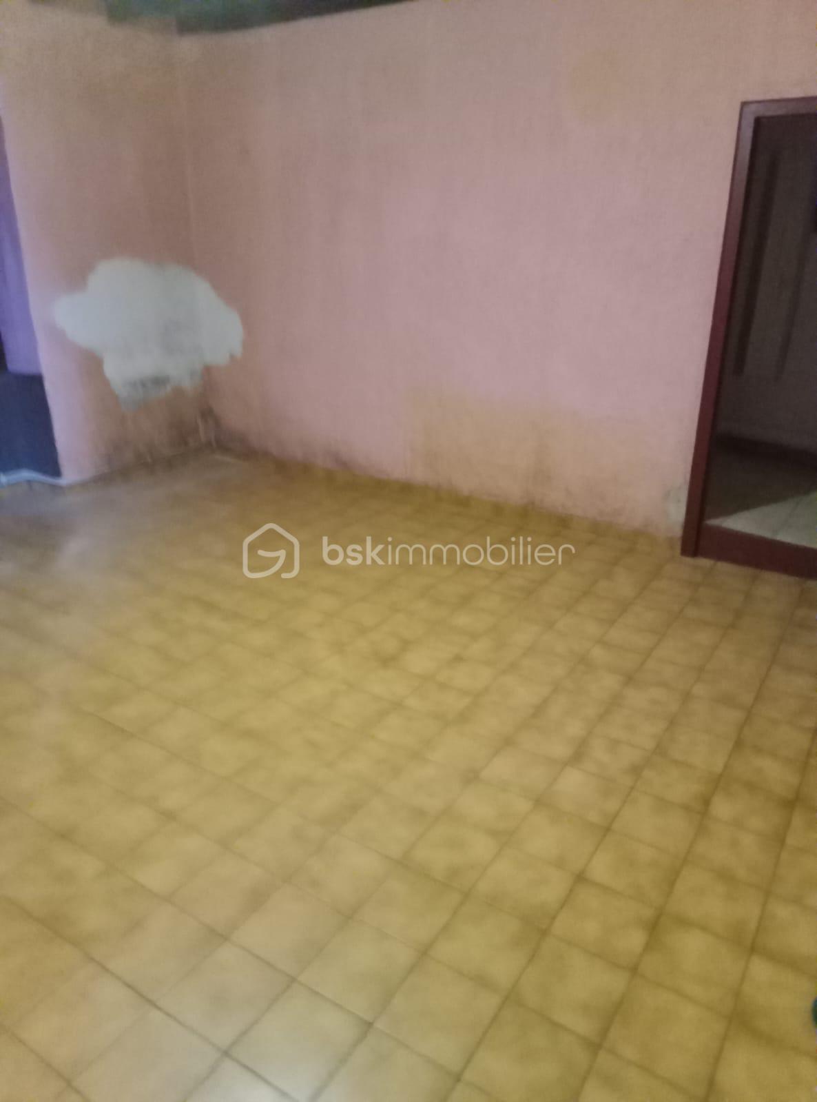 Maison de village de 92 m² - CUISINE 2.jpg