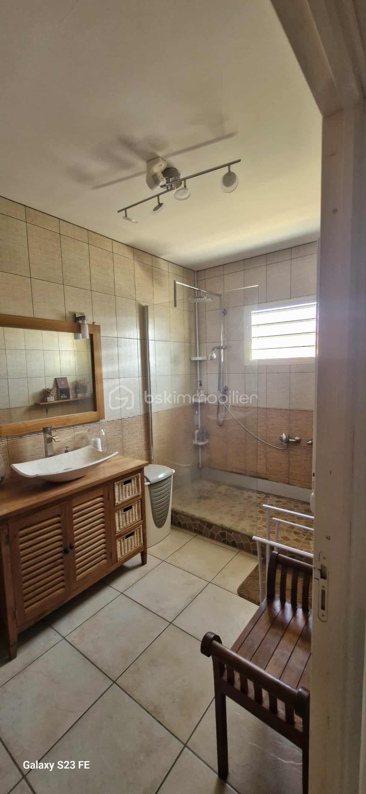 Maison de 310 m² - 547e9b2d-38a8-4ba3-a92f-ccf2bf2c8d1f.jpg