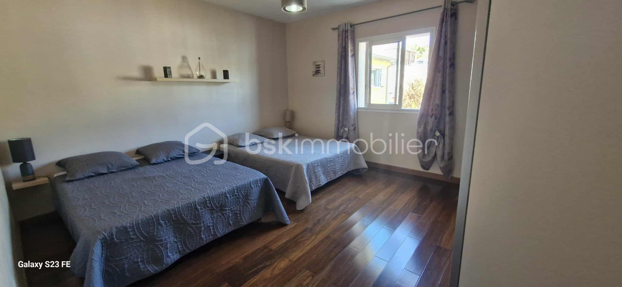 Maison de 310 m² - 0222a8c9-dada-41a1-b213-c51fa929ec93.jpg
