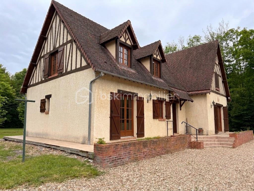 Maison 4 pièces 173 m² · à Aulnay-sur-Iton · 173 m² · 323 000 €