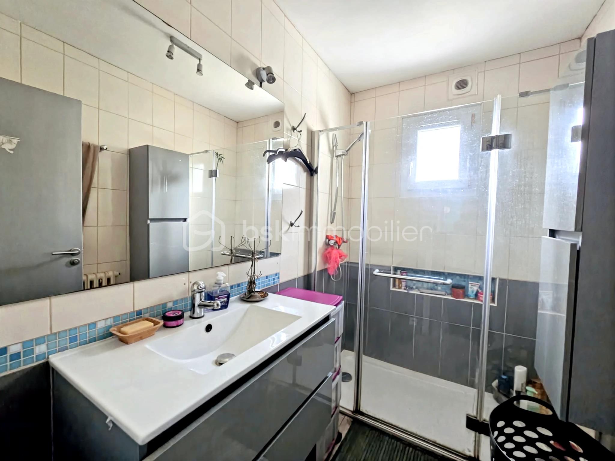 Maison de 130 m² - liloo-downloaderzyJDgX