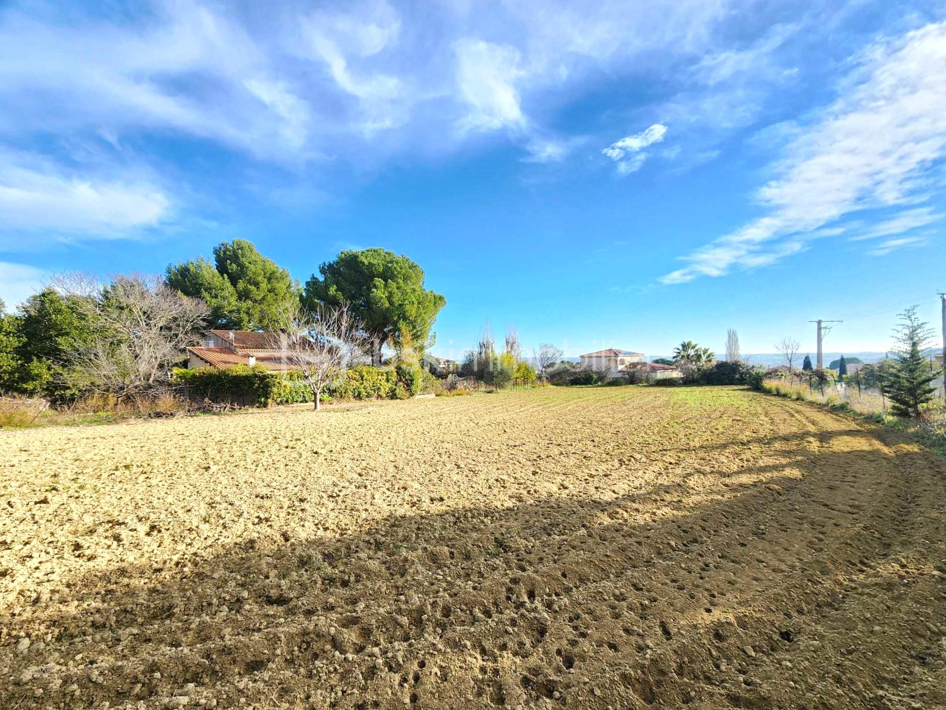 Terrain de 1 777 m² - 472480240_1142779840703934_7253103562838940730_n.jpg