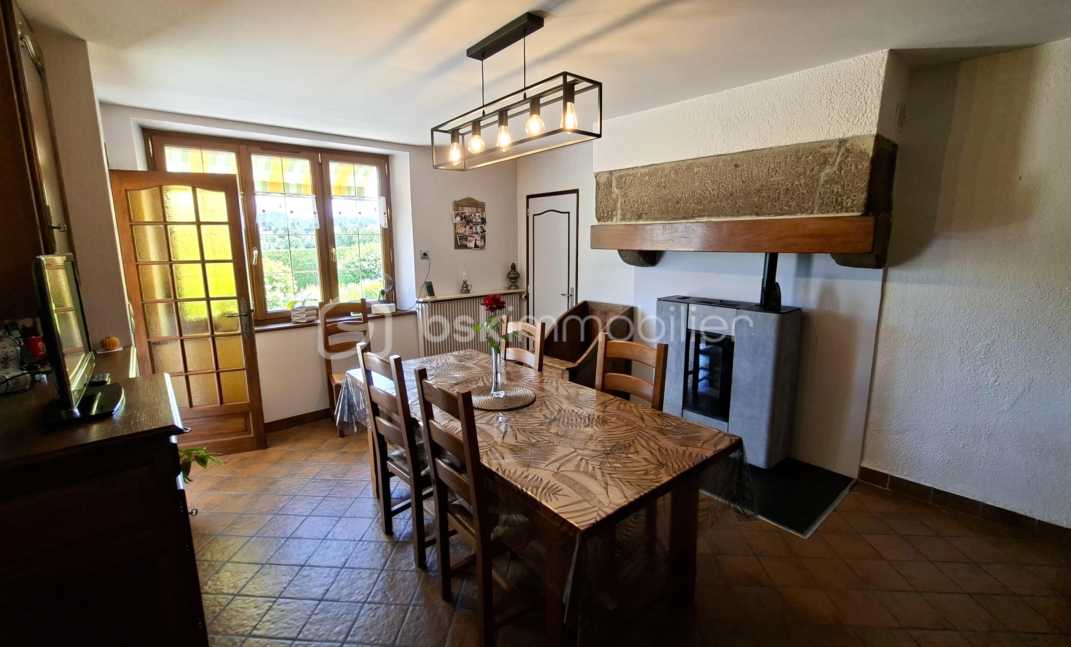 BOUILLET cuisine 2.jpg