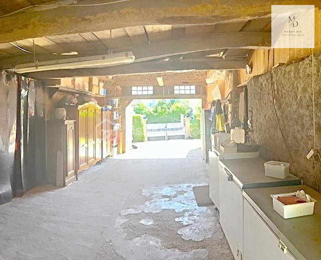Maison en pierre de 93 m² - essertenne_00129.jpeg