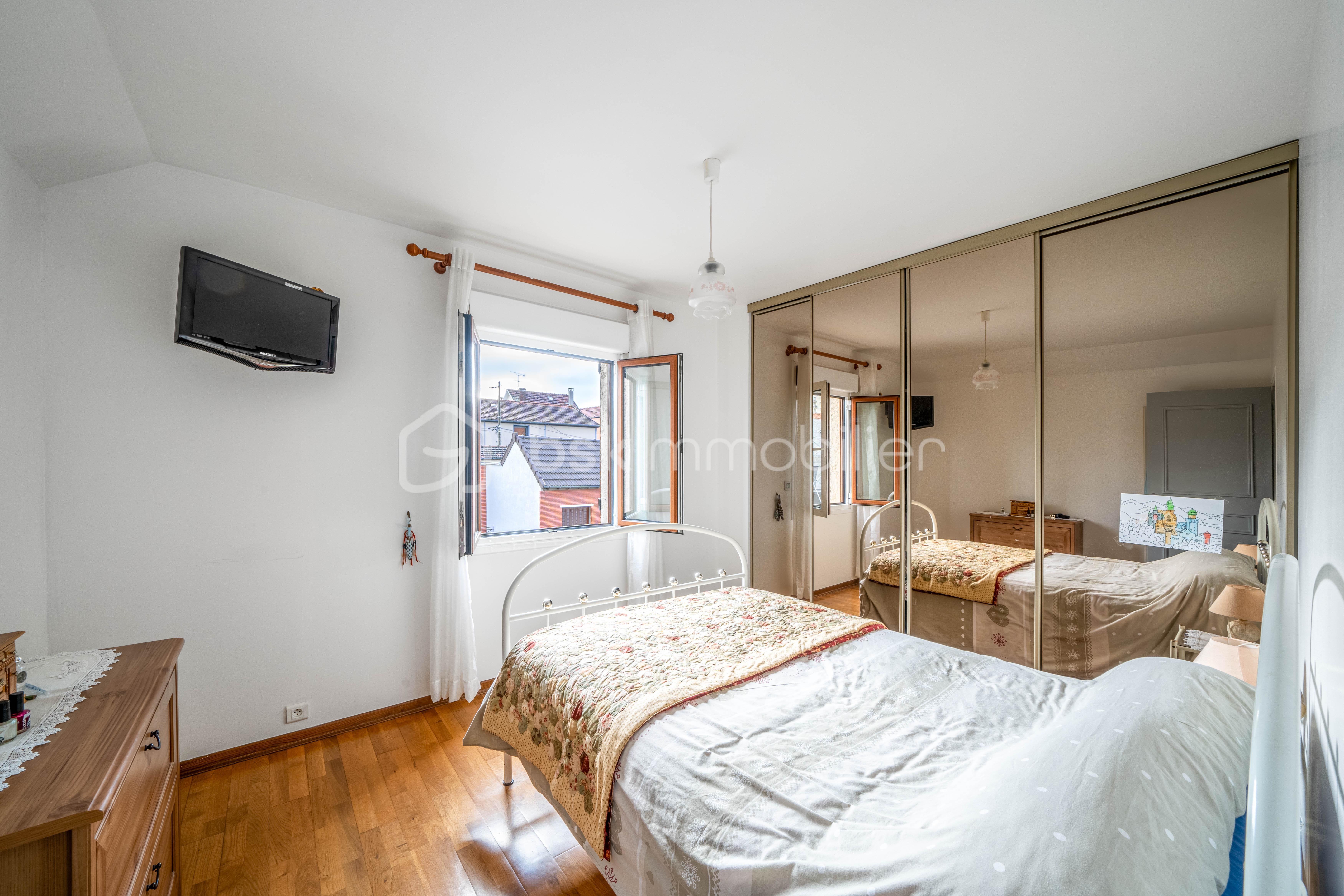 Maison de ville de 90 m² - 13 - Chambre.JPG