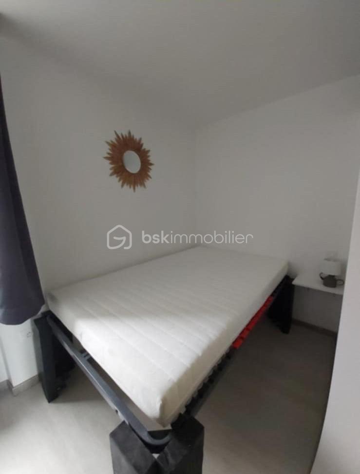Immeuble mixte de 23,74 m² - 12.jpg