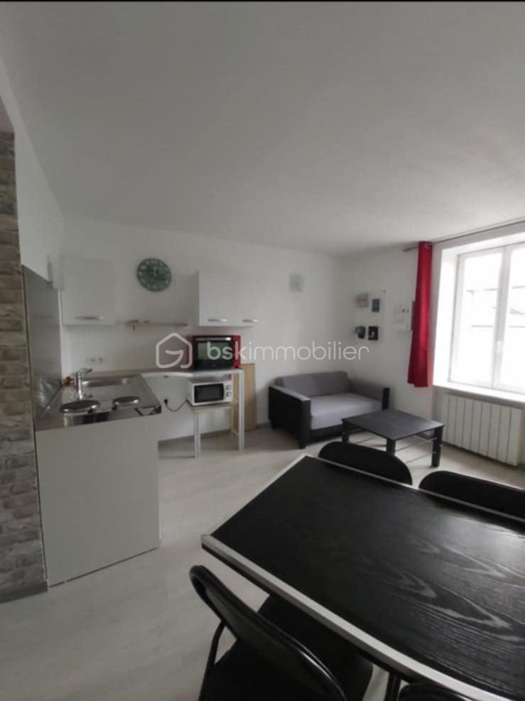 Immeuble mixte de 23,74 m² - 13.jpg