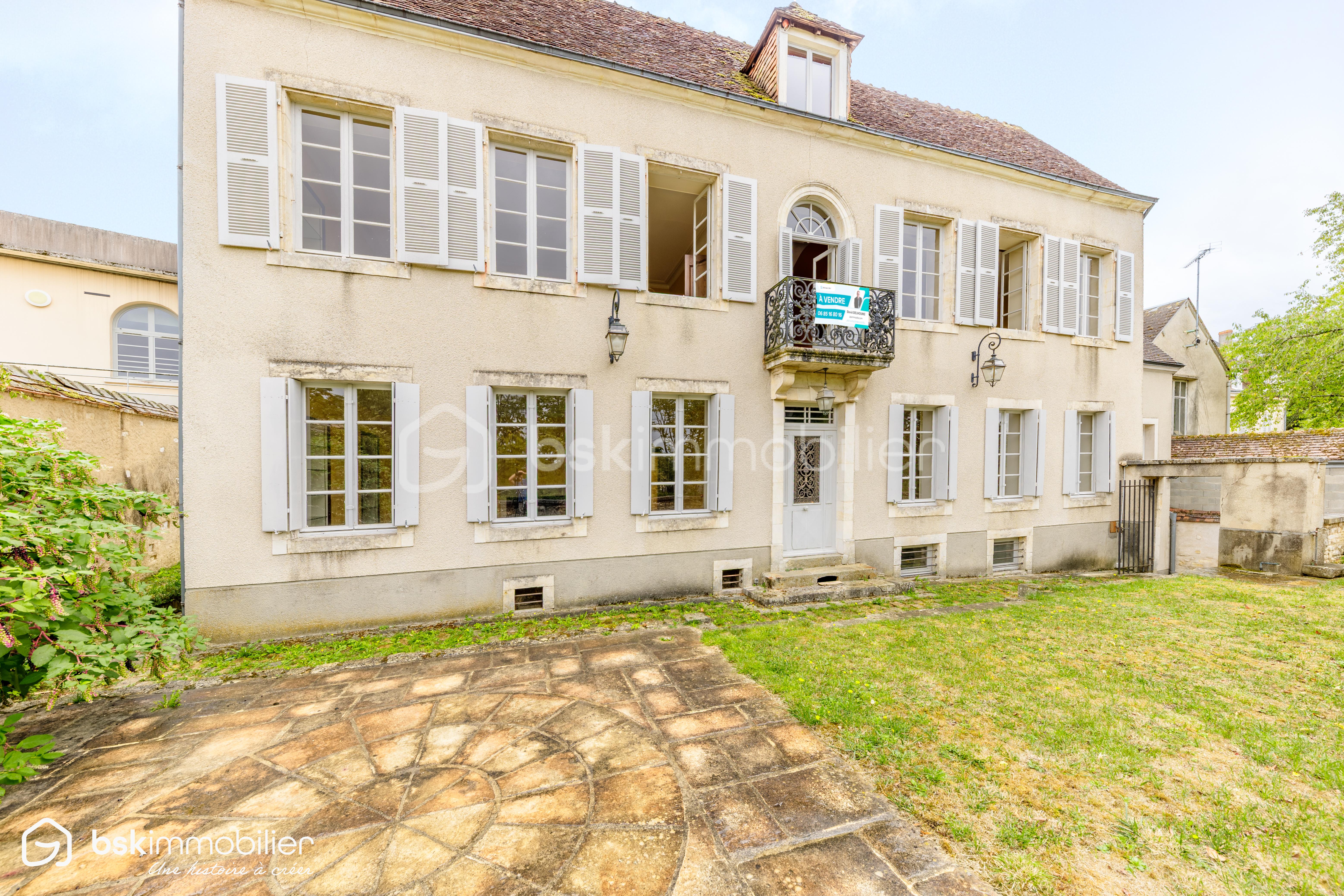 Maison de 326 m² - CHTX HD 01.jpg
