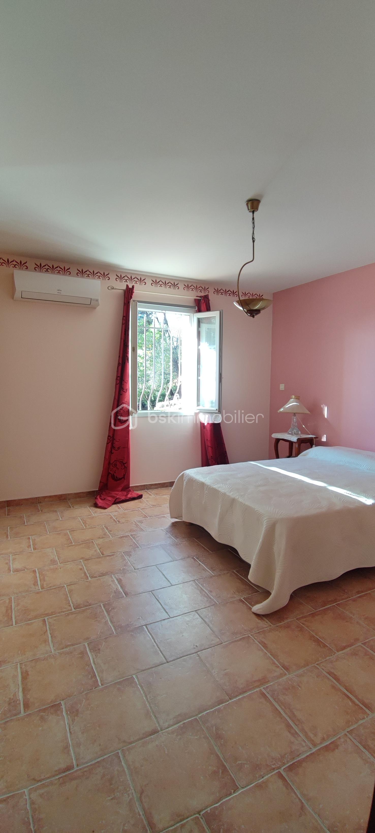 Maison traditionnelle de 250 m² - werts CH 1 PH2.jpg