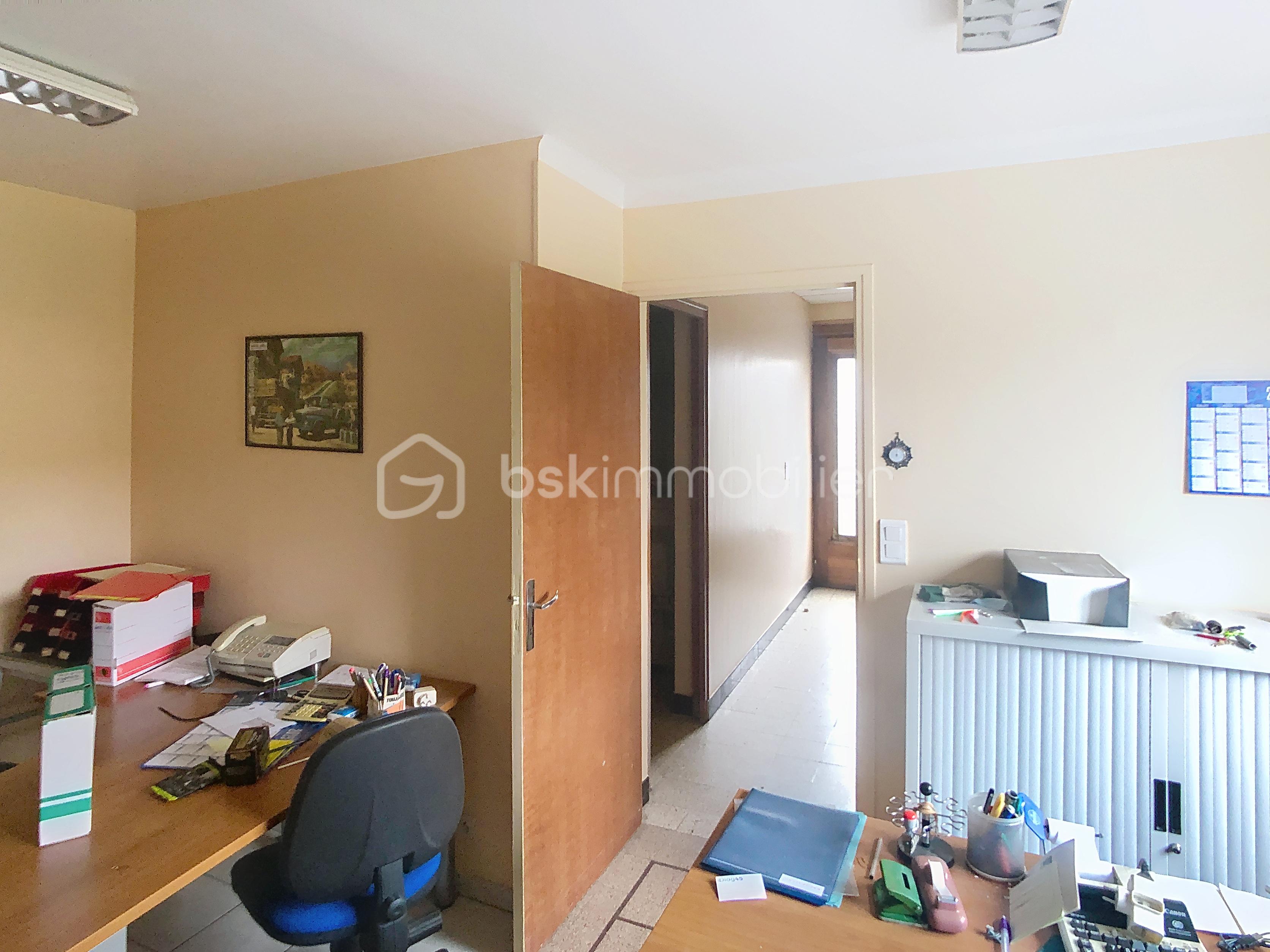 Maison de 241 m² - gondrecille_00003.jpg