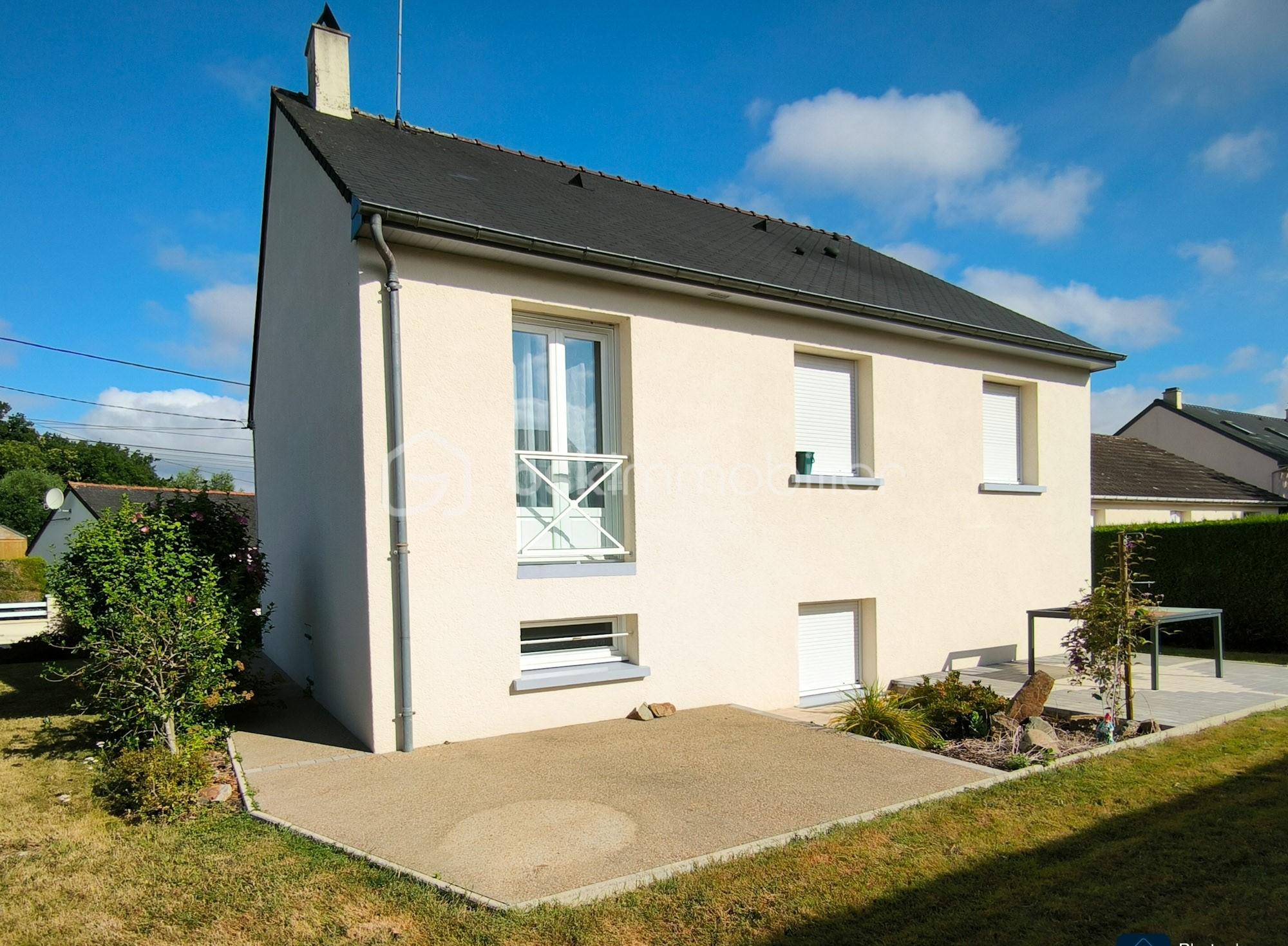 Maison traditionnelle de 96 m² - C4 OK.jpg