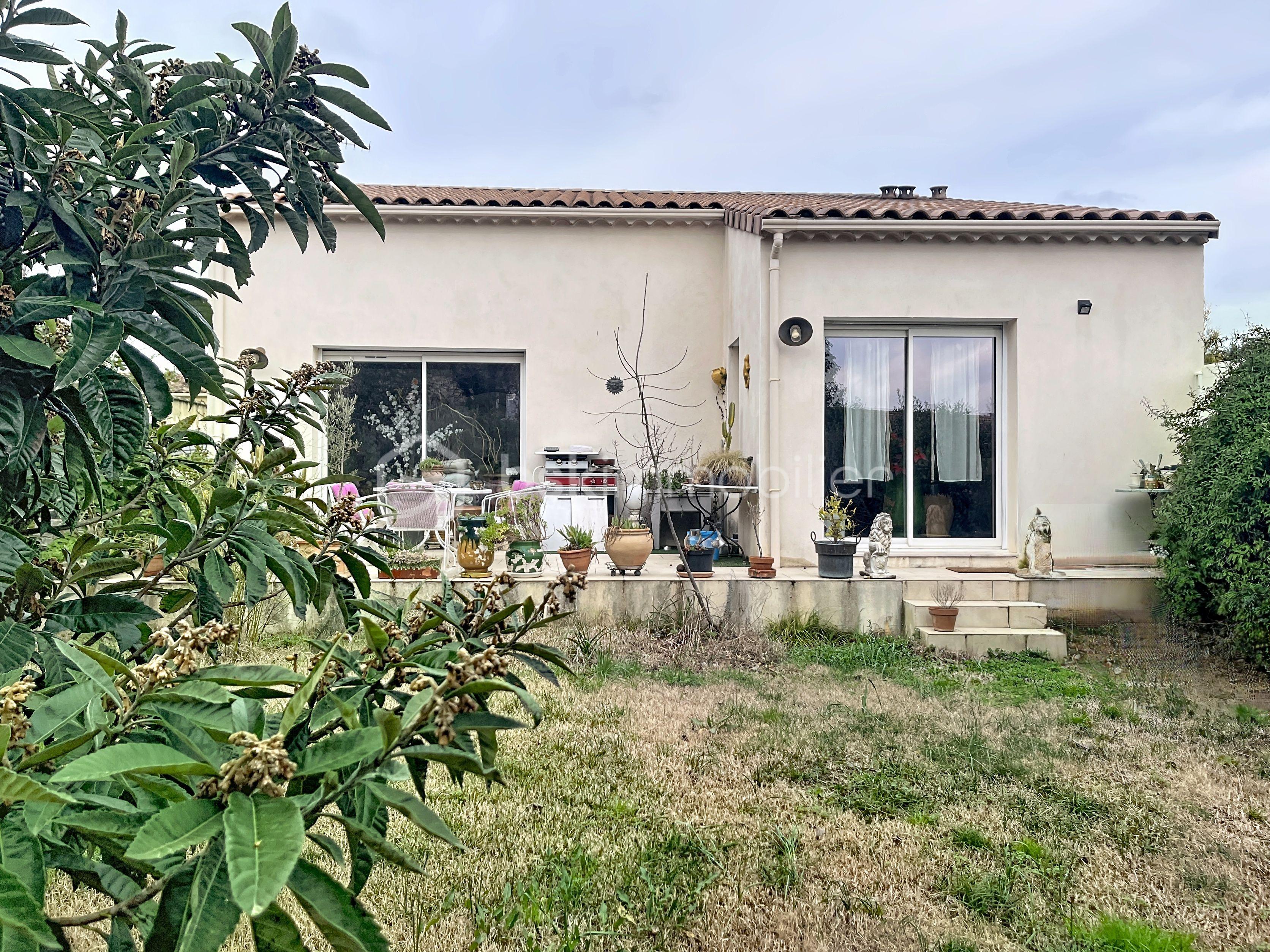 Façade côté jardin.jpg