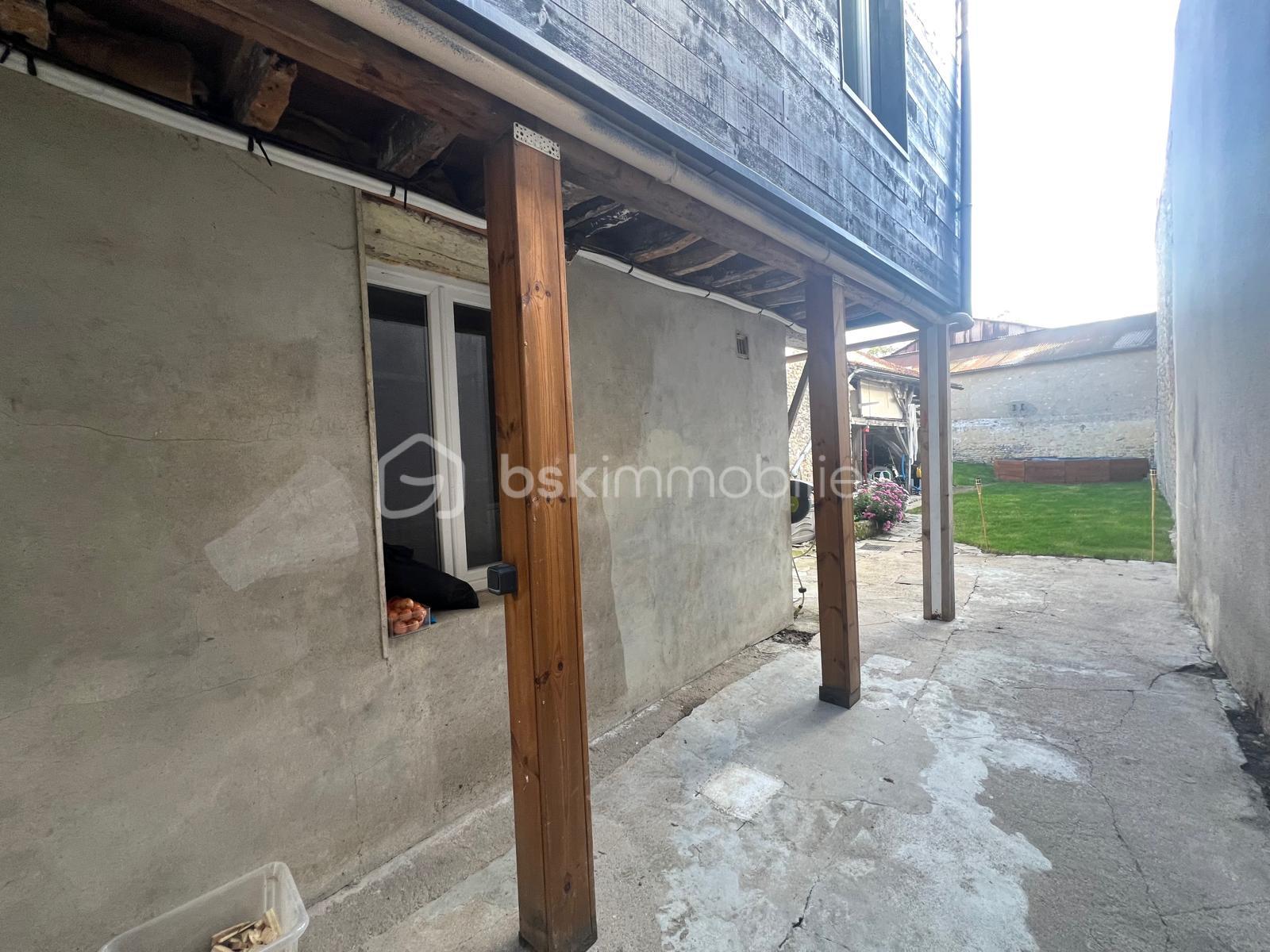 Maison de 120 m² - IMG-20251026-WA0028.jpg