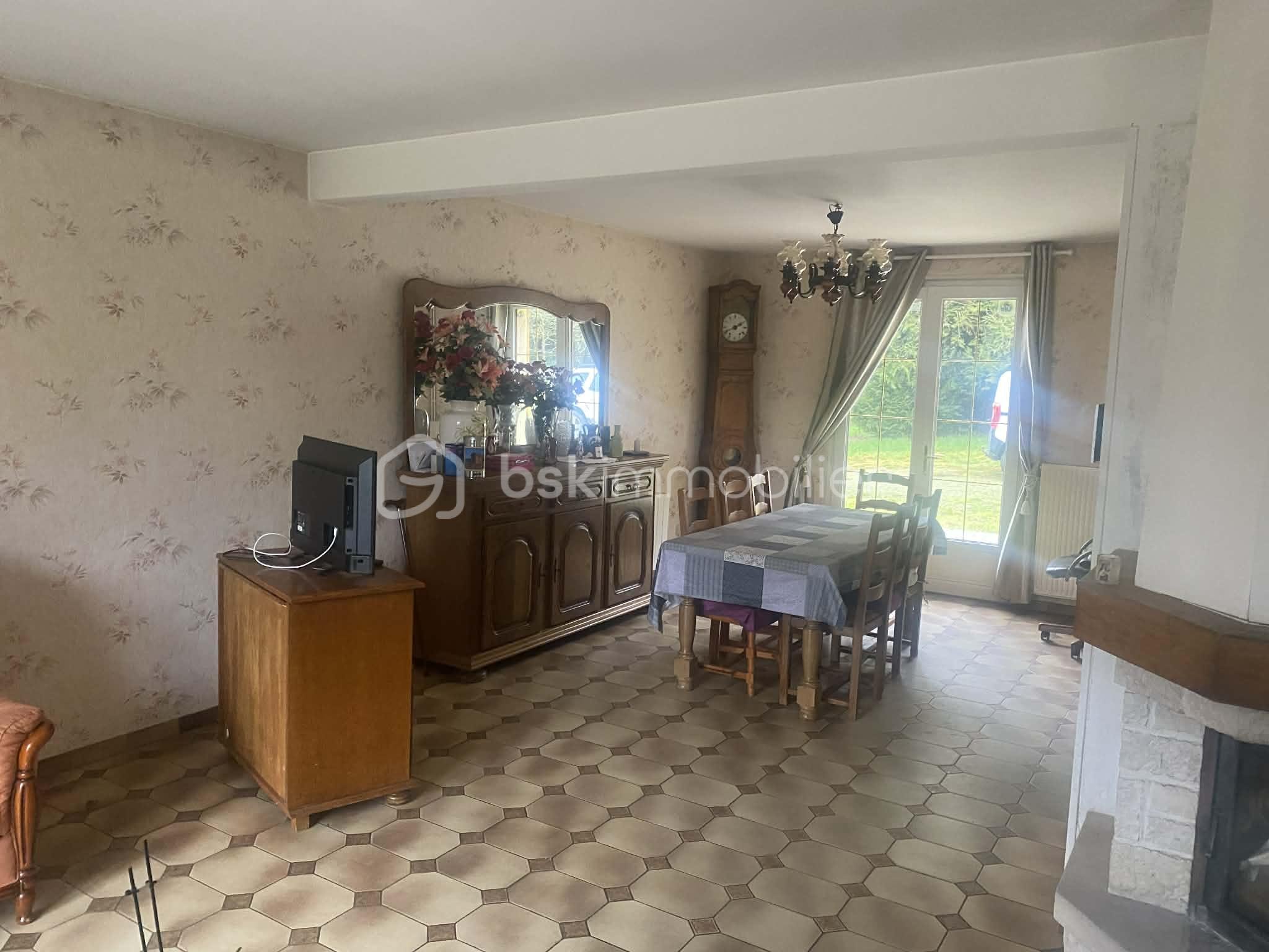 Maison de village de 163 m² - 0de769fe-4e16-4cf8-9c05-a2054c2d976e.jfif