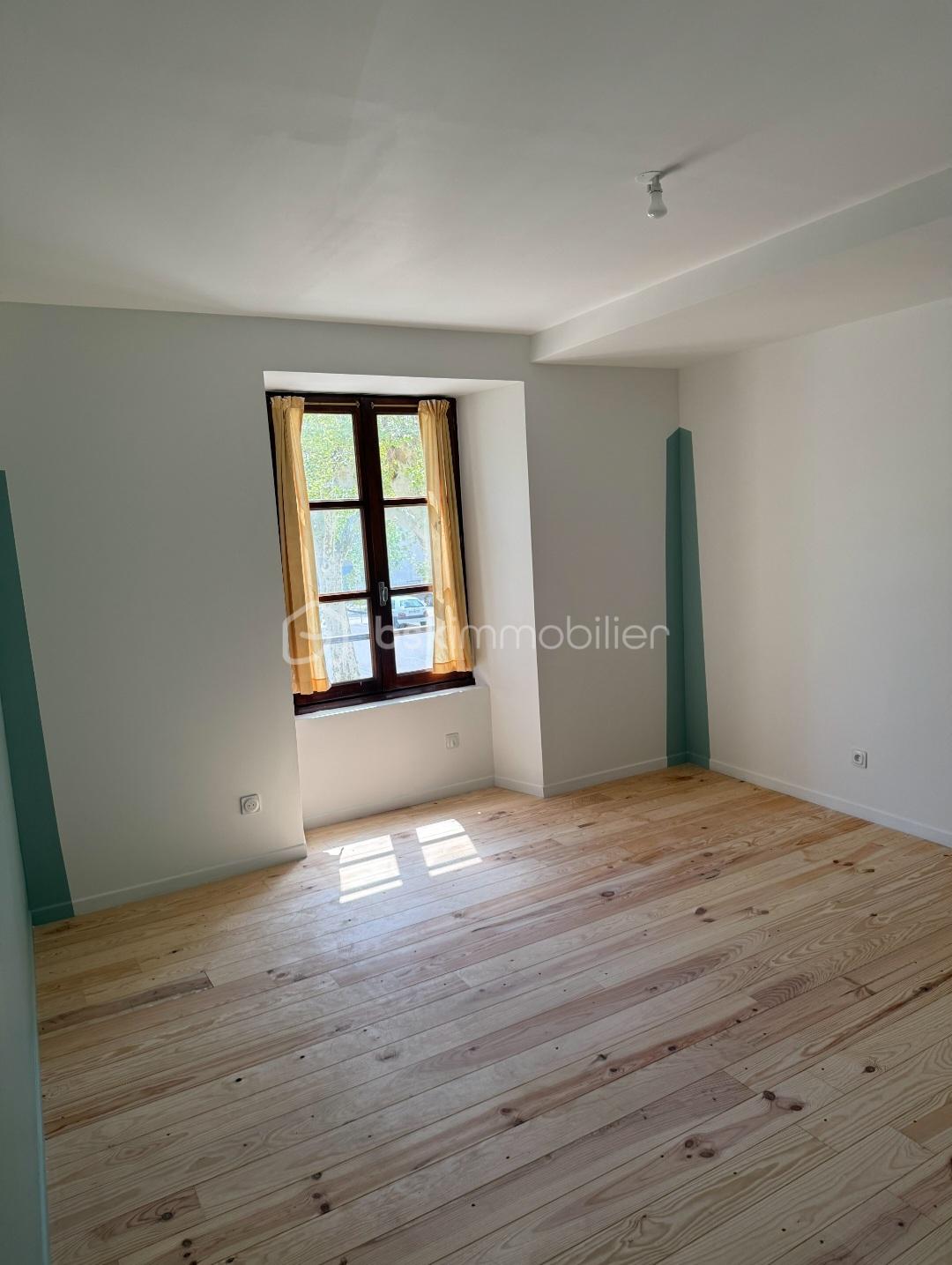 Appartement de 102 m² - Appartement LGL Chateau Chambre Bleue 4.jpg