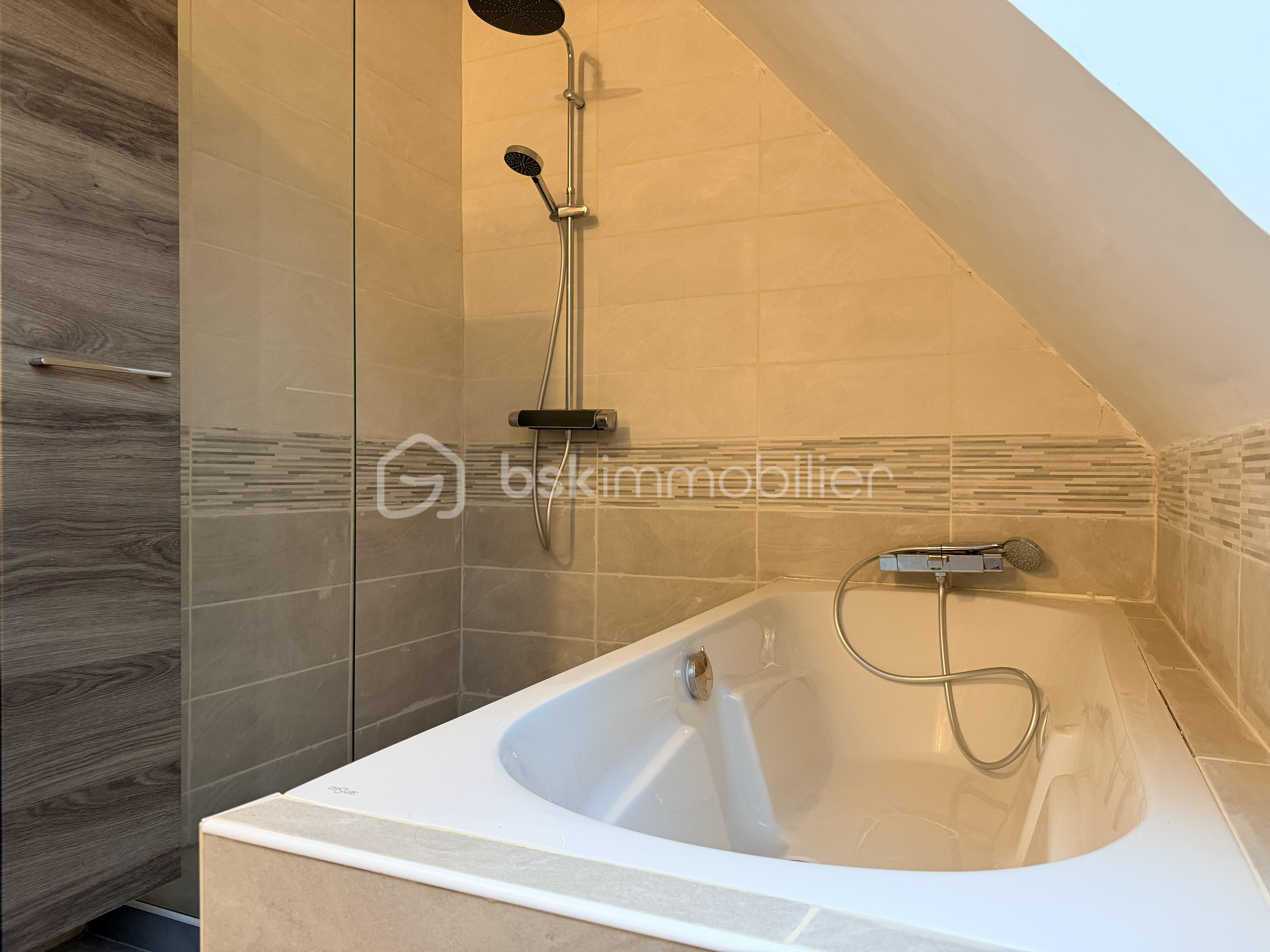 Maison traditionnelle de 101 m² - IMG_0054.jpeg