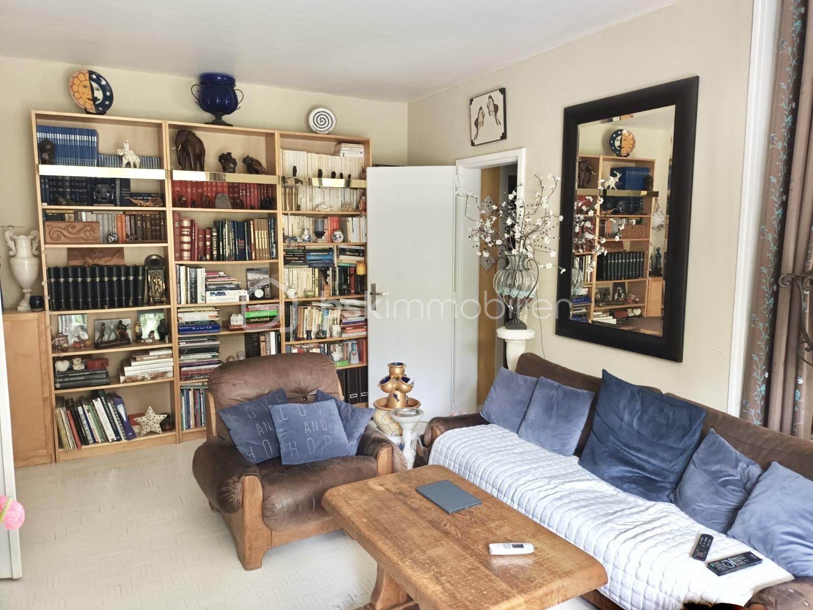 Appartement de 85 m² - 9f84dfc1-97fe-4ccc-87f8-c50fbf60d3db.jpg