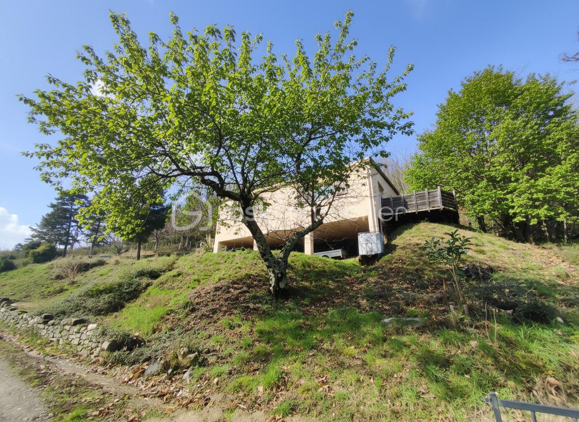 Maison de 82 m² - generated_2026-01-29T17_32_11.528.jpg