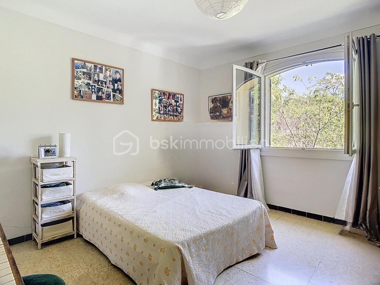 Maison de 160 m² - Chambre 2-Photoroom.jpeg