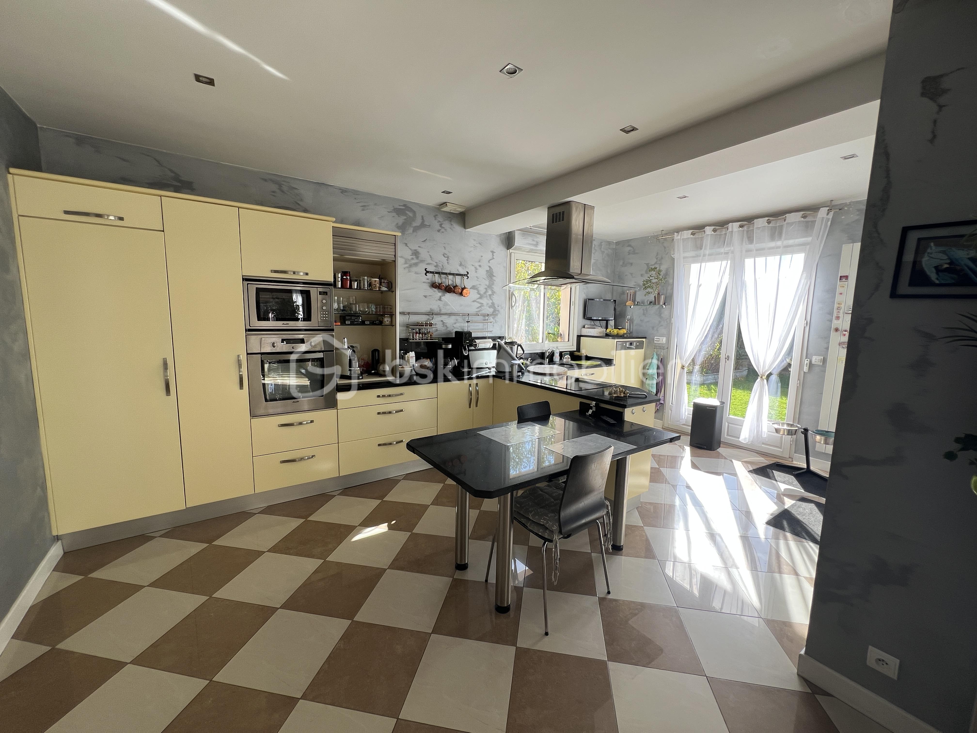 Maison de 184 m² - NICOLAS VAN DE WALLE BSK IMMOBILIER ORVILLIERS BOI 24.JPG
