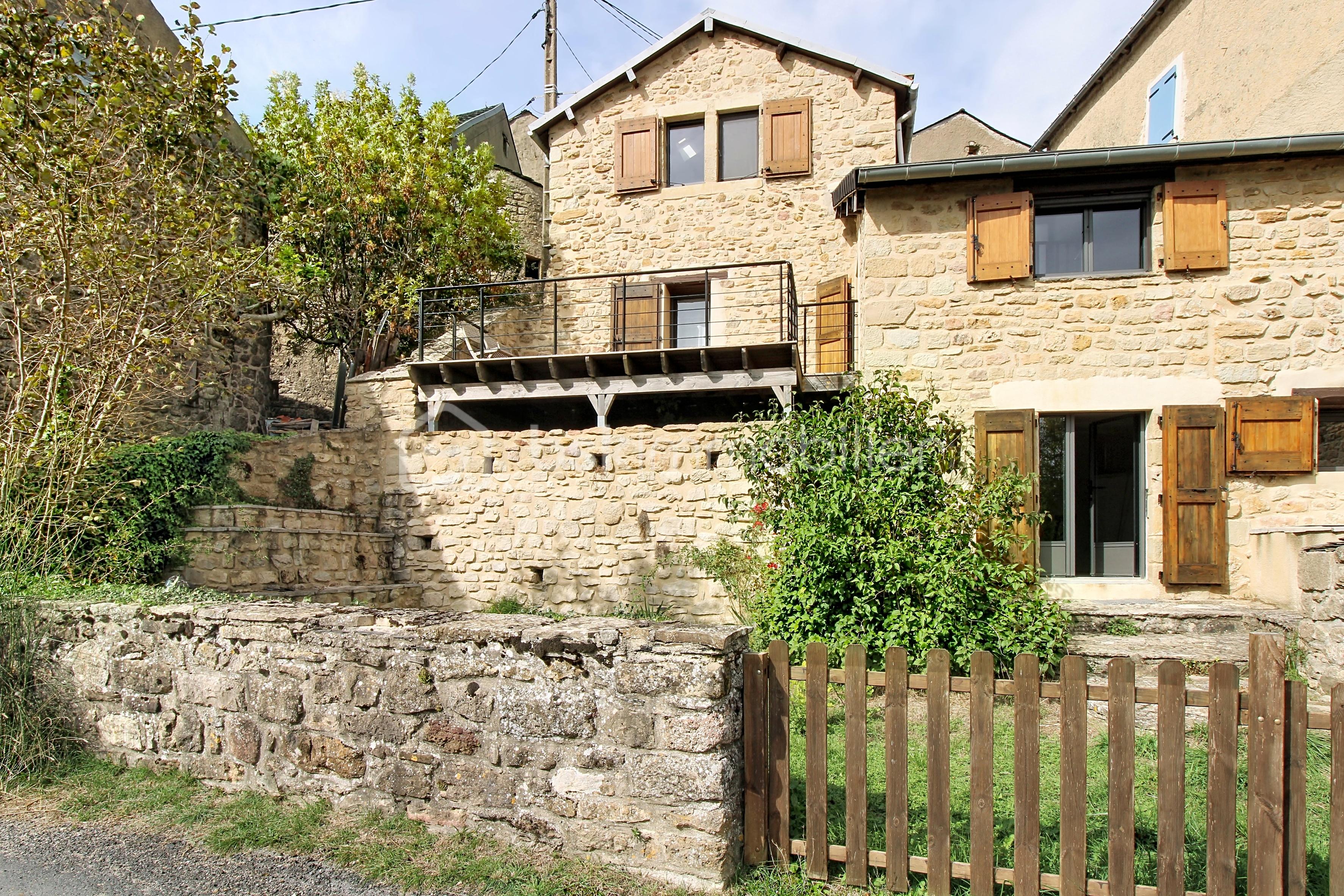 Bastide de 100 m² - demo-tour-10-main-street_00001(1).jpeg