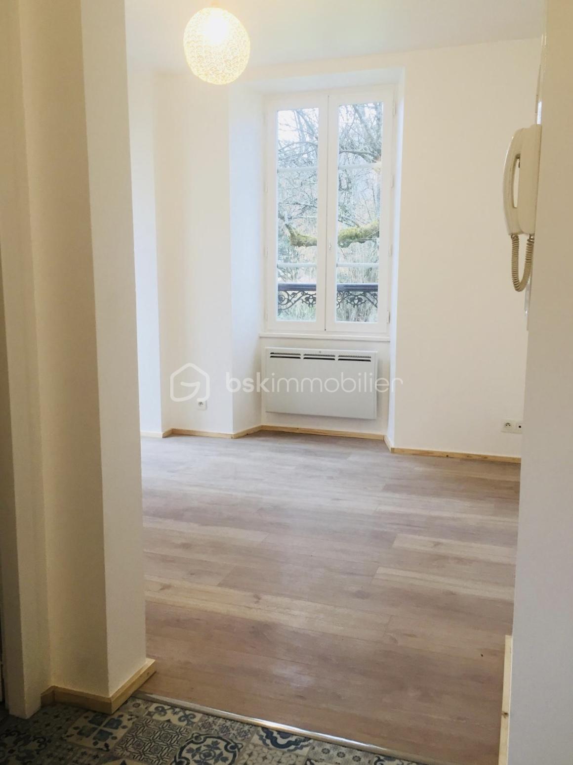 Appartement de 17 m² - Salon Ok.jpeg