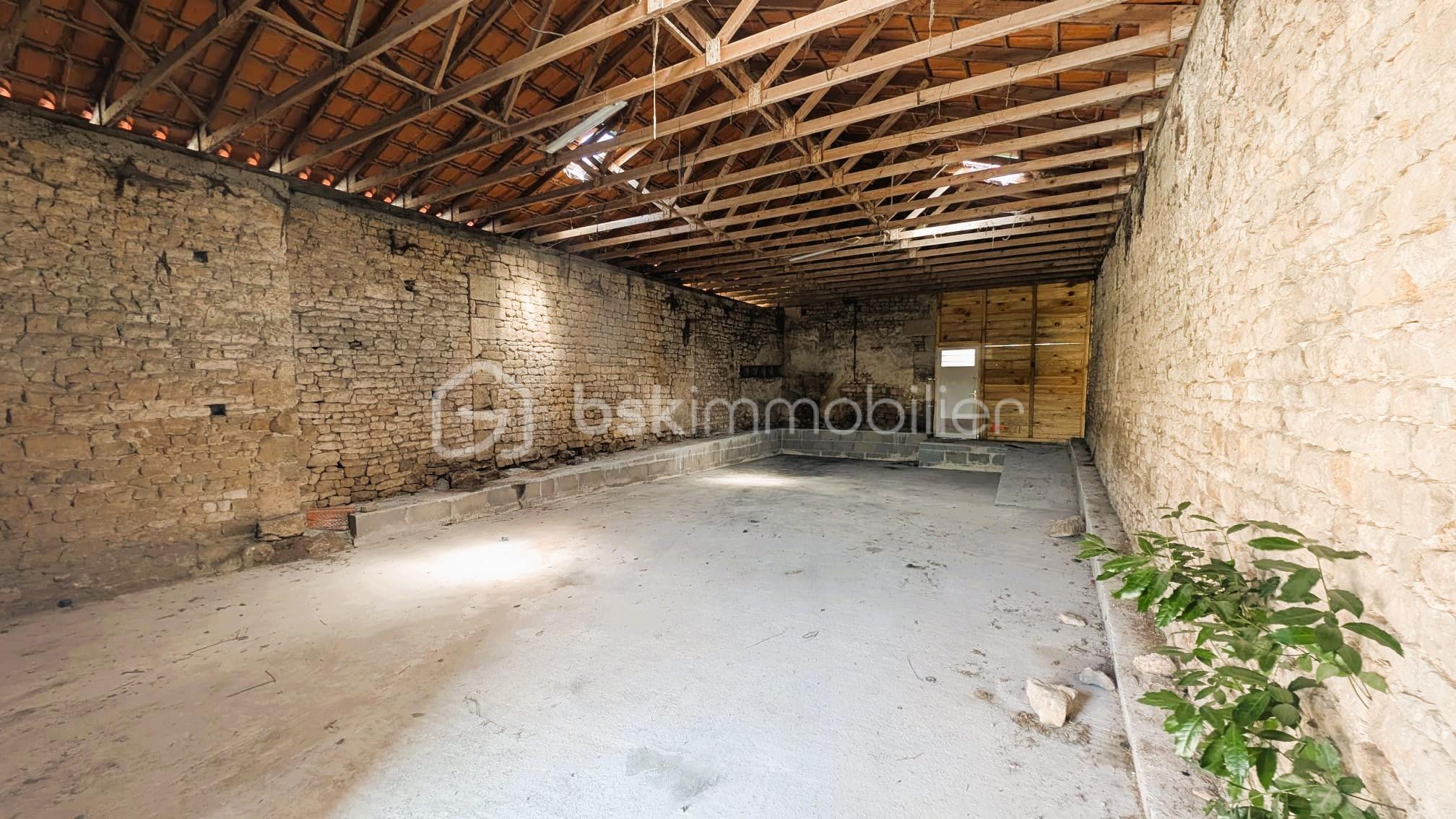 Maison de village de 100 m² - 18B.jpg