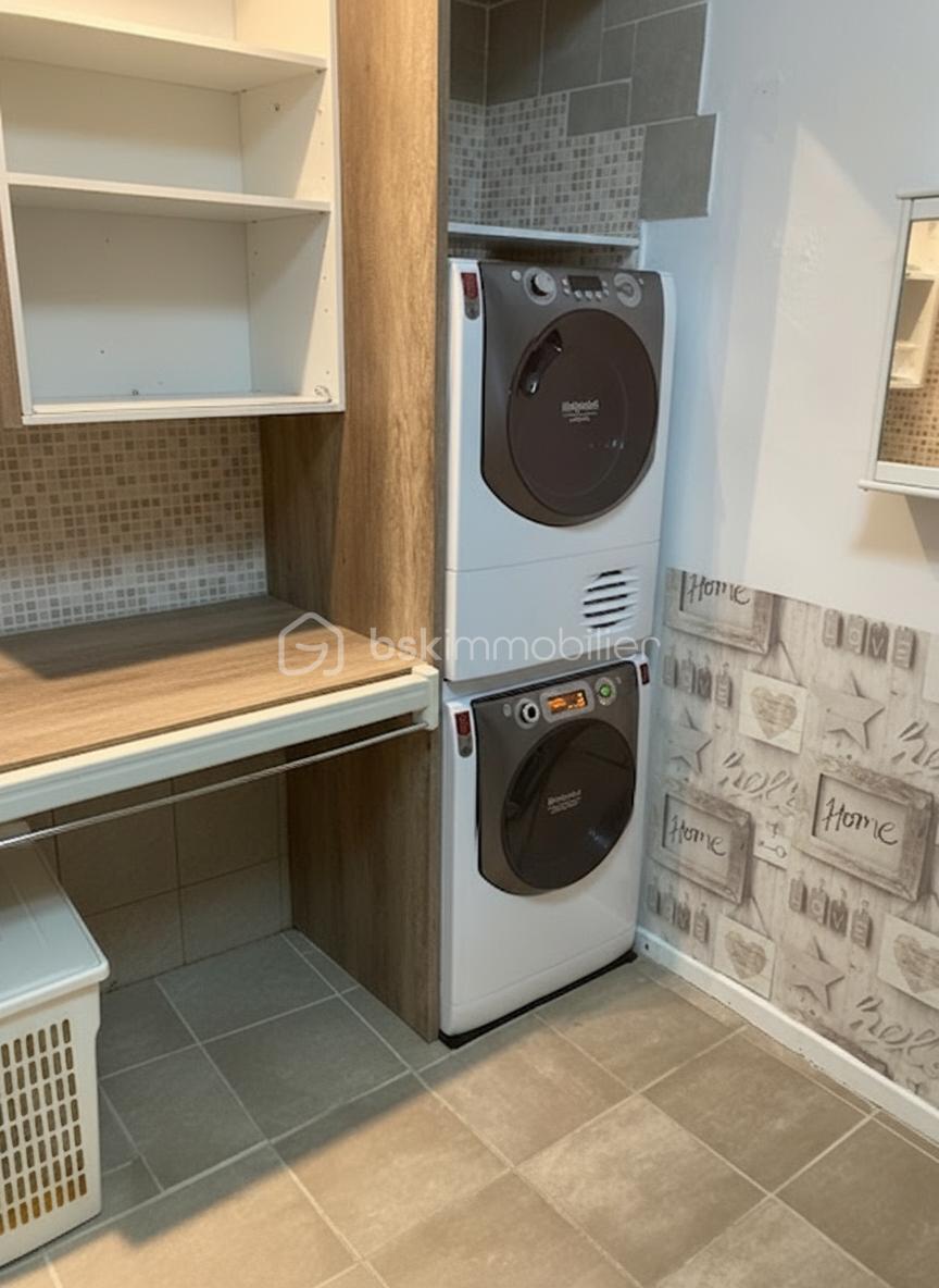 Maison de village de 180 m² - generated_2026-01-07T17_48_55.837.jpg