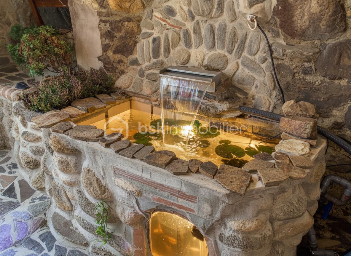 Maison de village de 180 m² - generated_2026-01-07T18_27_11.437.jpg