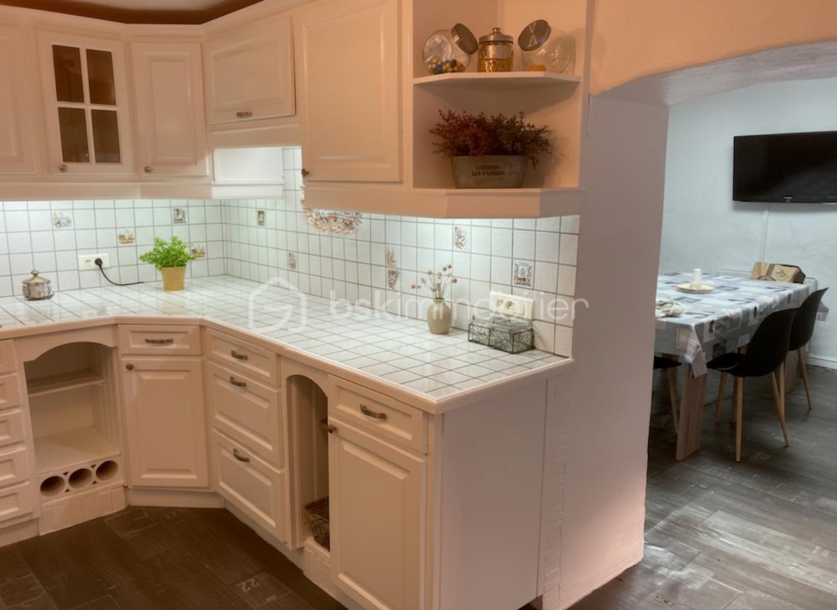 Maison de village de 180 m² - generated_2026-01-07T17_38_43.051.jpg