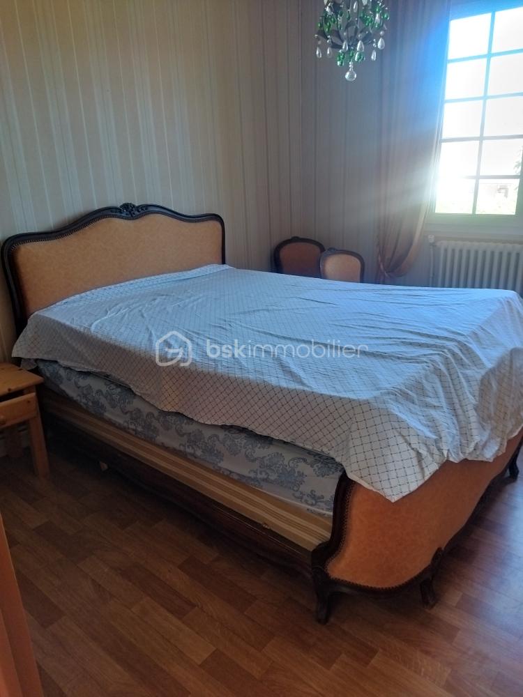 Maison ancienne de 148 m² - CHAMBRE 1.jpg