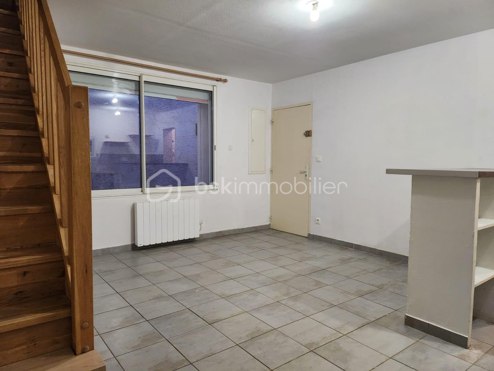 Appartement de 48 m² - motion_photo_8991713216043286593.jpg