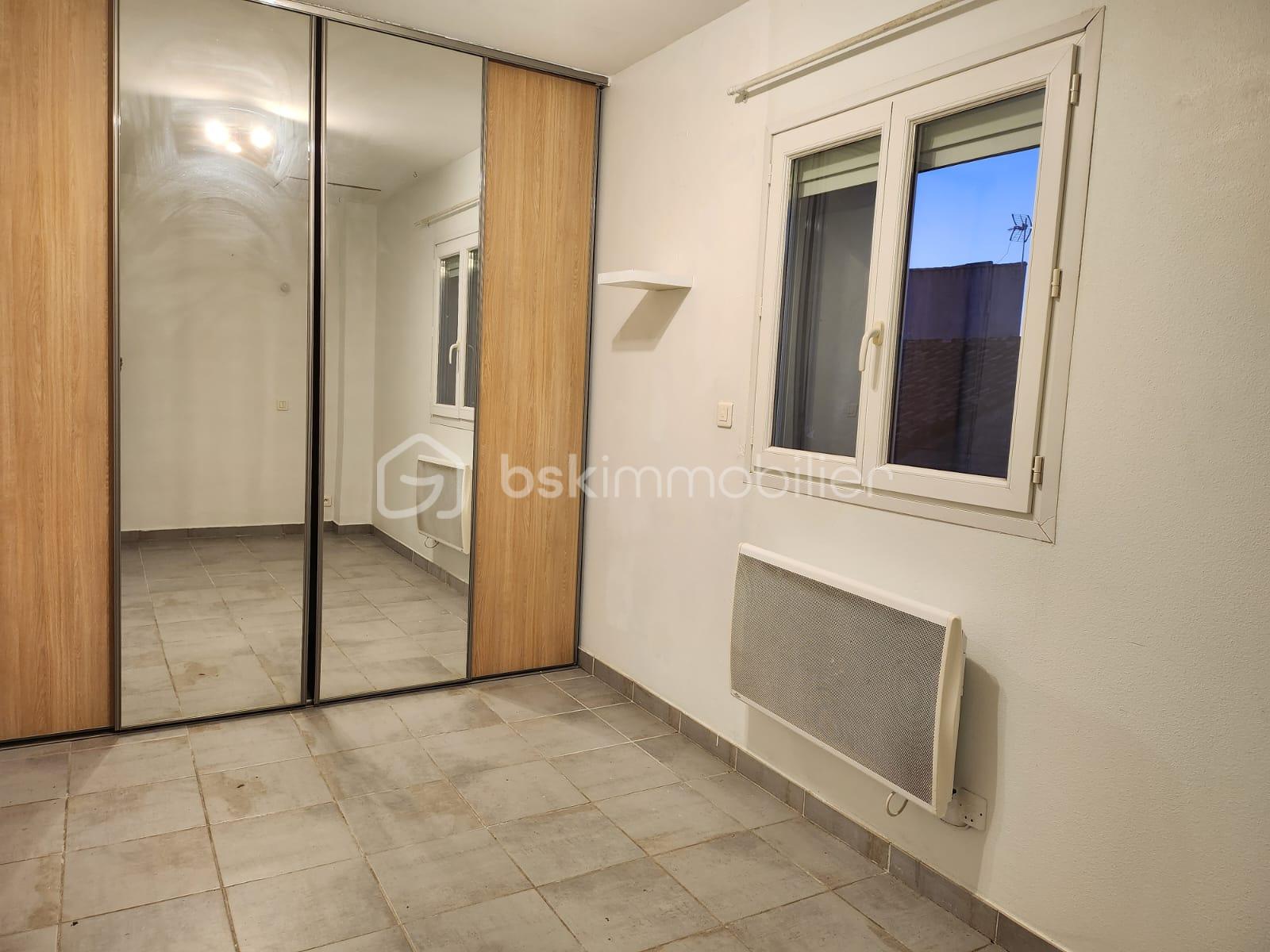 Appartement de 48 m² - motion_photo_4616424328543695251.jpg