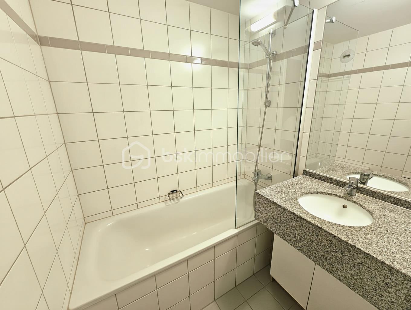 Appartement de 28 m² - WhatsApp Image 2025-08-26 at 11.10.40-61152.jpg