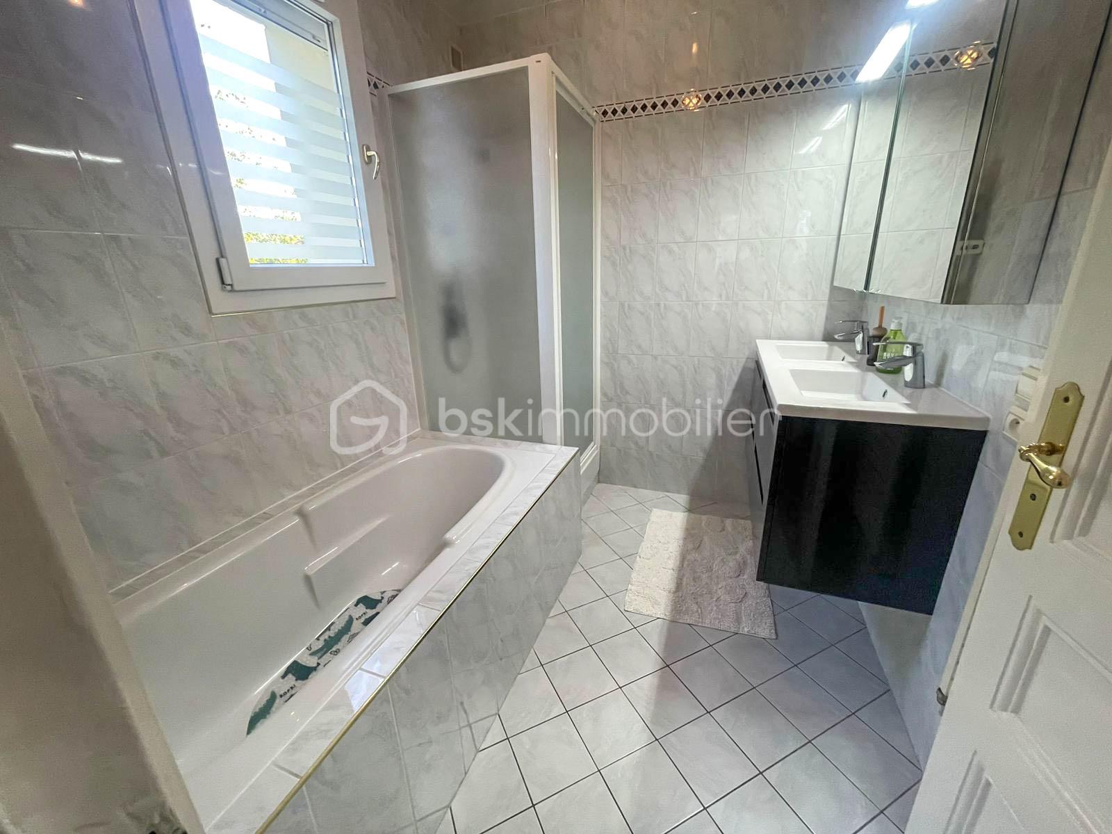 Maison ancienne de 240 m² - WhatsApp Image 2025-09-20 at 18.27.36 (5).jpg