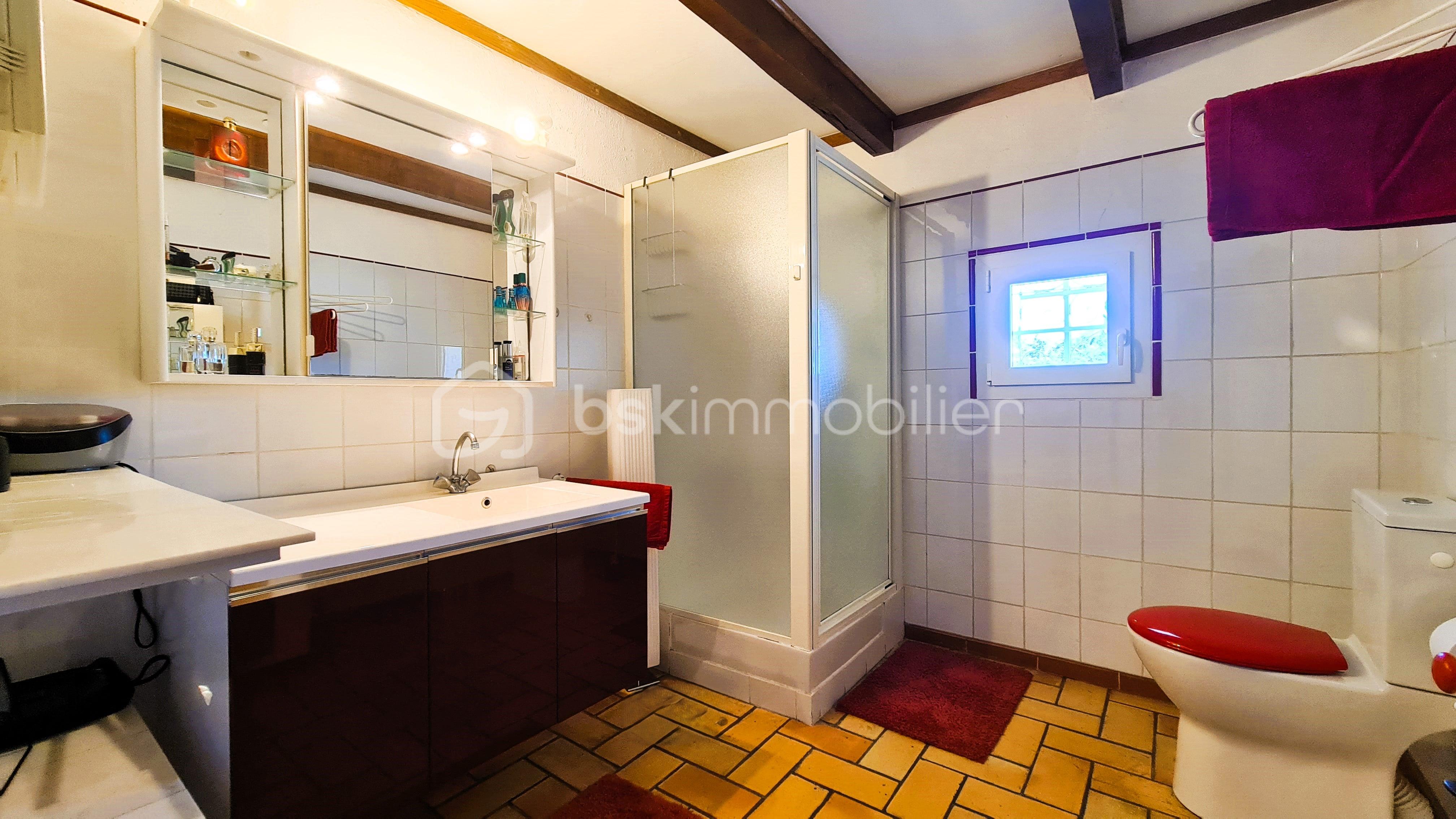 Demeure de 299 m² - 20250722_112001-min.jpg