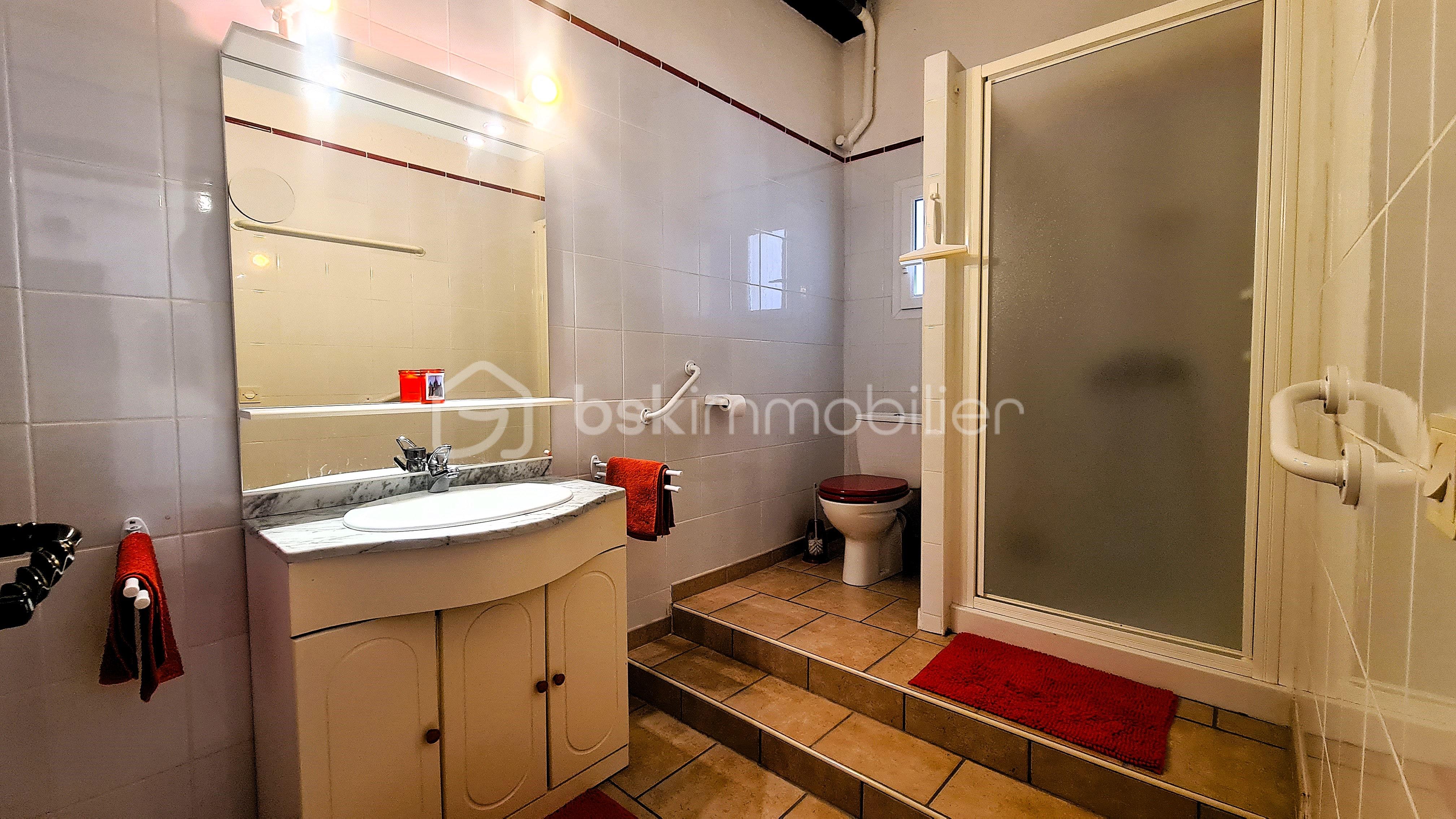 Demeure de 299 m² - 20250722_110423-min.jpg