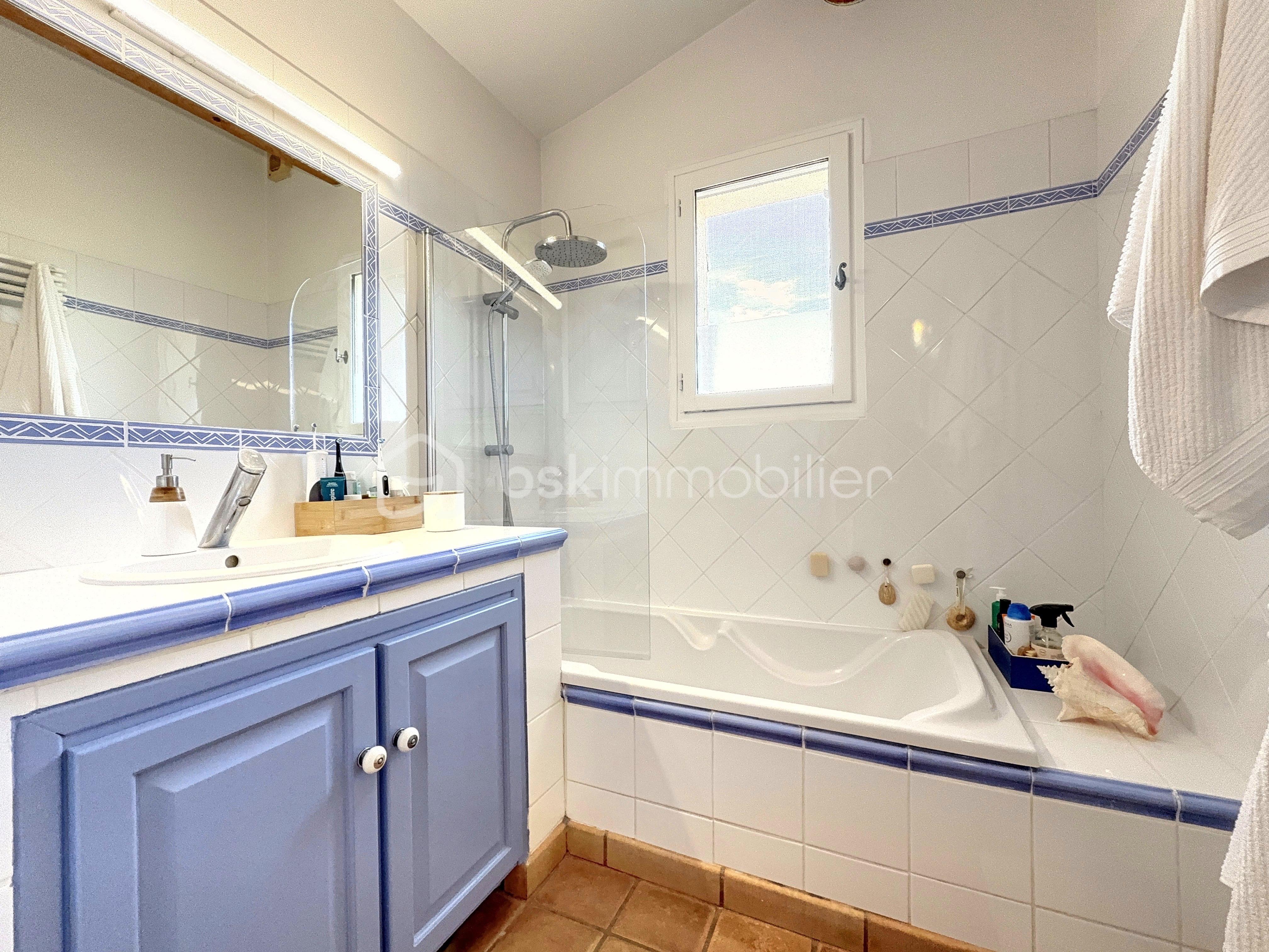 Maison de 125 m² - 5704E256-CCC0-F824-609B-7BA19FD06B1E.jpg