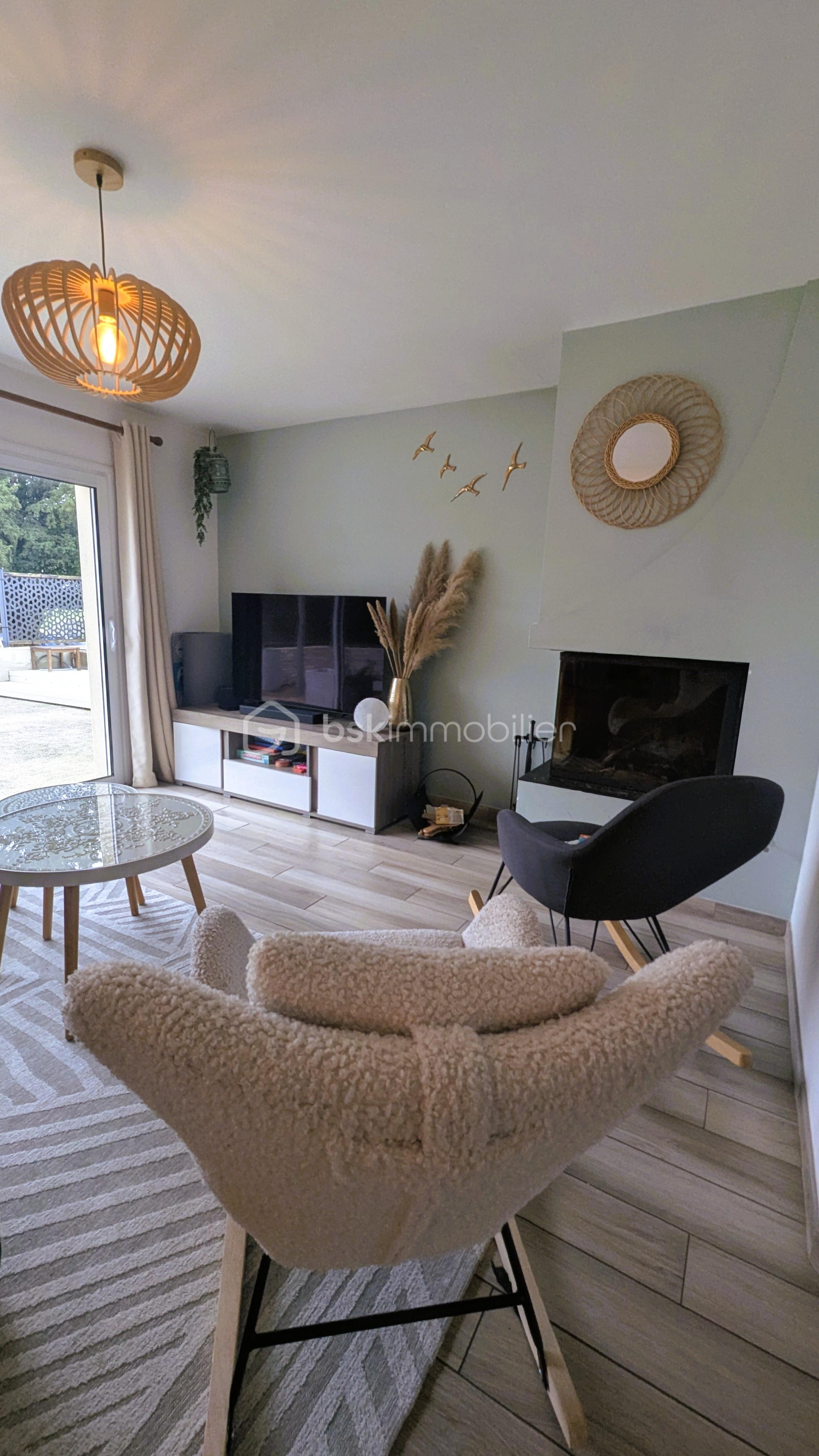 Maison traditionnelle de 145 m² - salon1.jpg