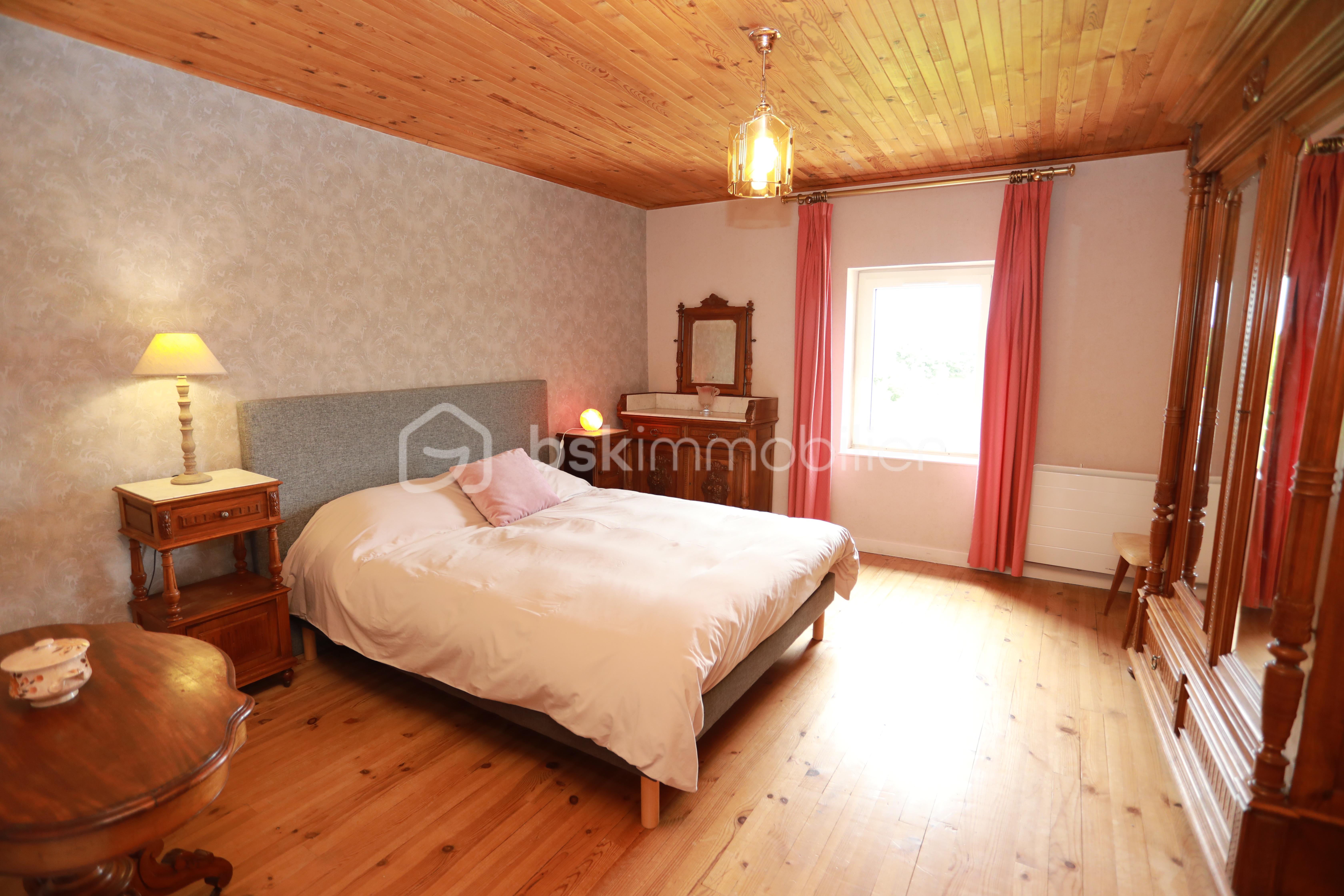 Maison en pierre de 265 m² - 24 - Chbre n°5.JPG