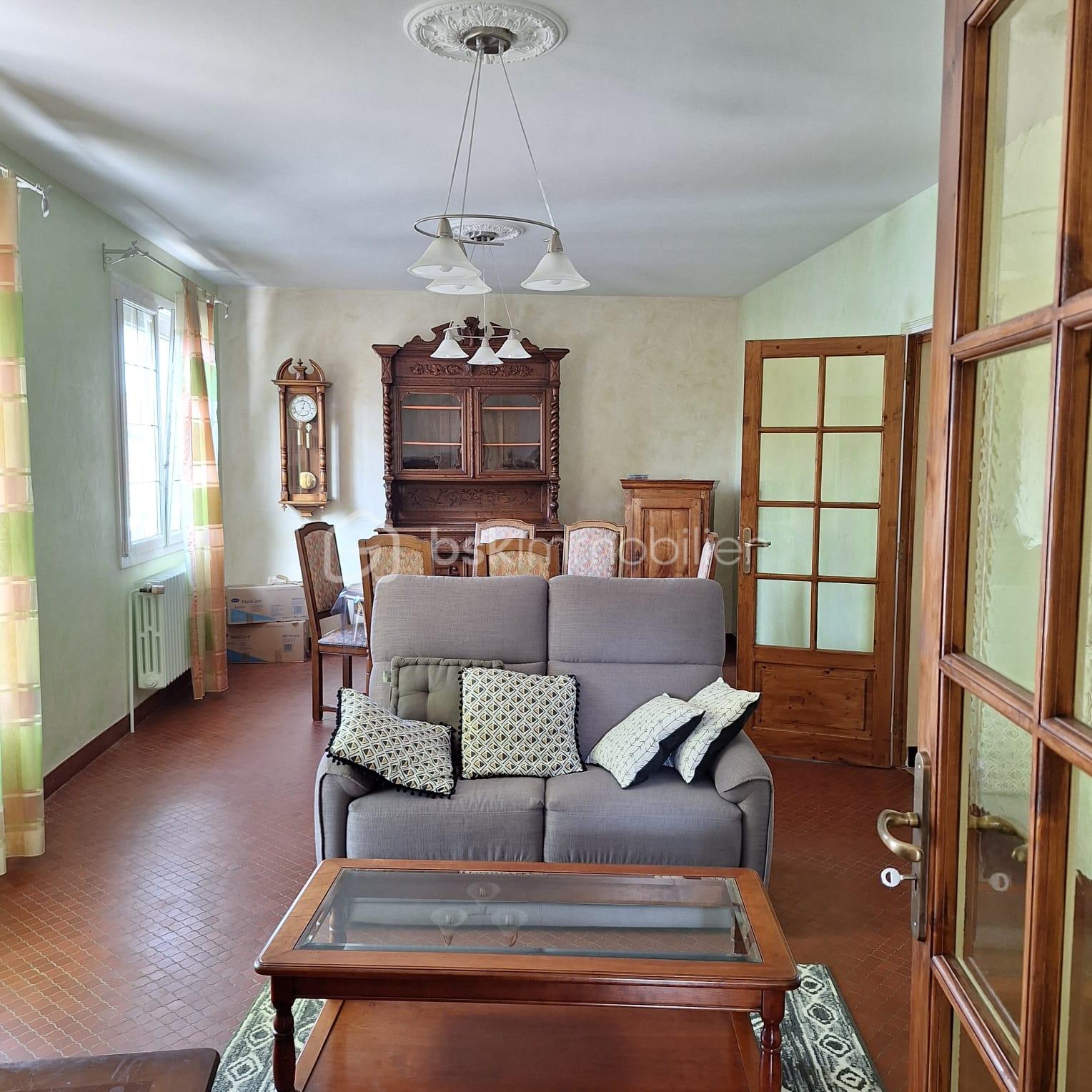 Pavillon de 90 m² - b8b69c9b-221a-4a46-96cb-4f0f61f1e112.jpeg