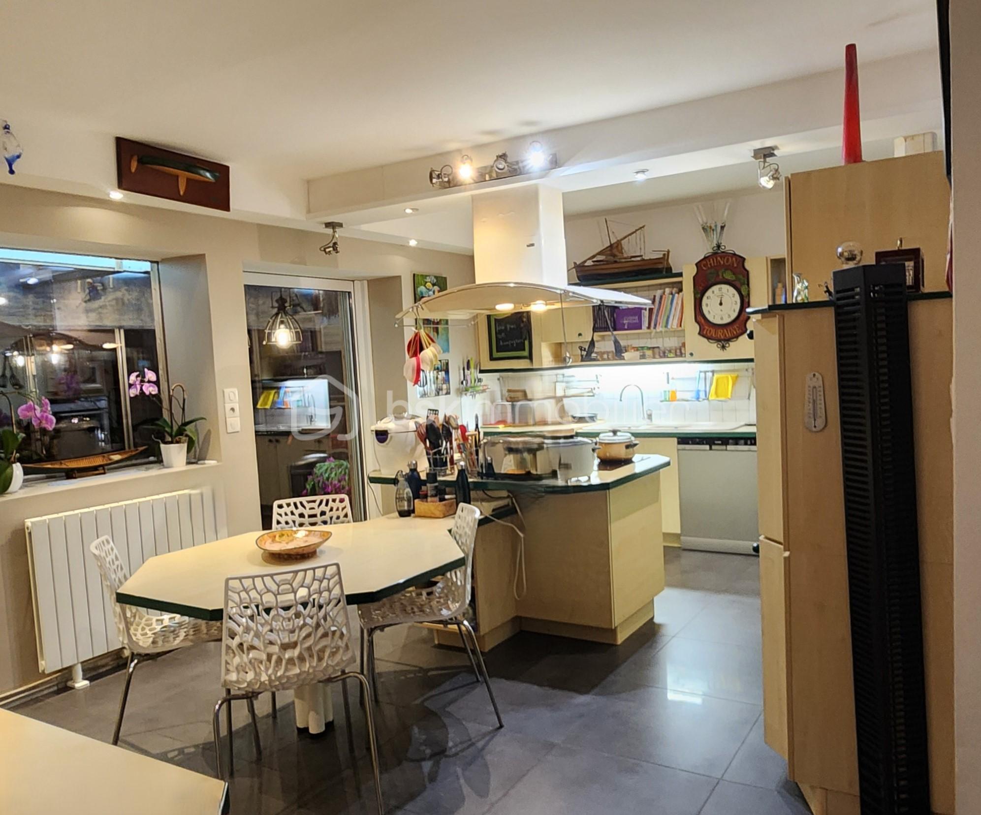 Propriete de 190 m² - Cuisine Kersulec.jpg